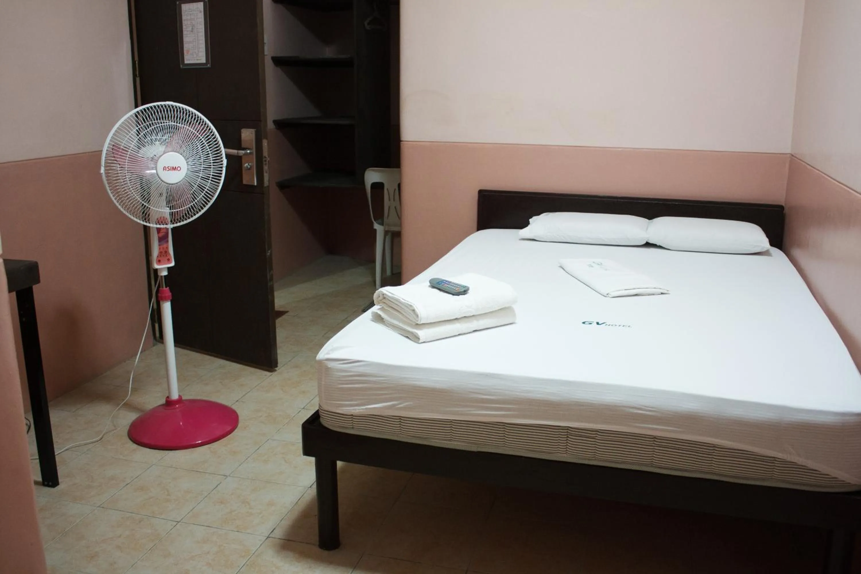 Bed in GV Hotel - Borongan