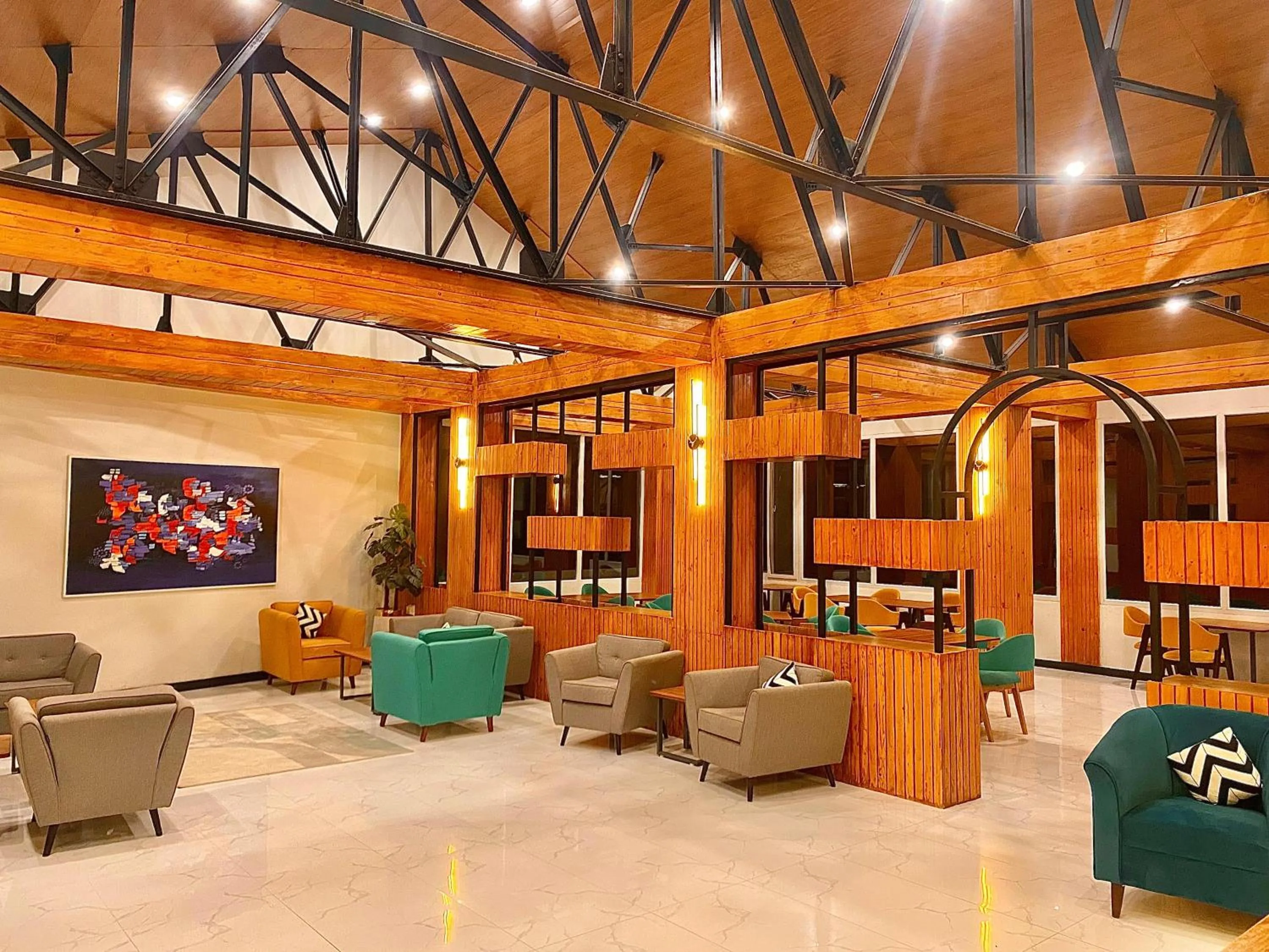 Restaurant/places to eat in Sky Lodge Hotel