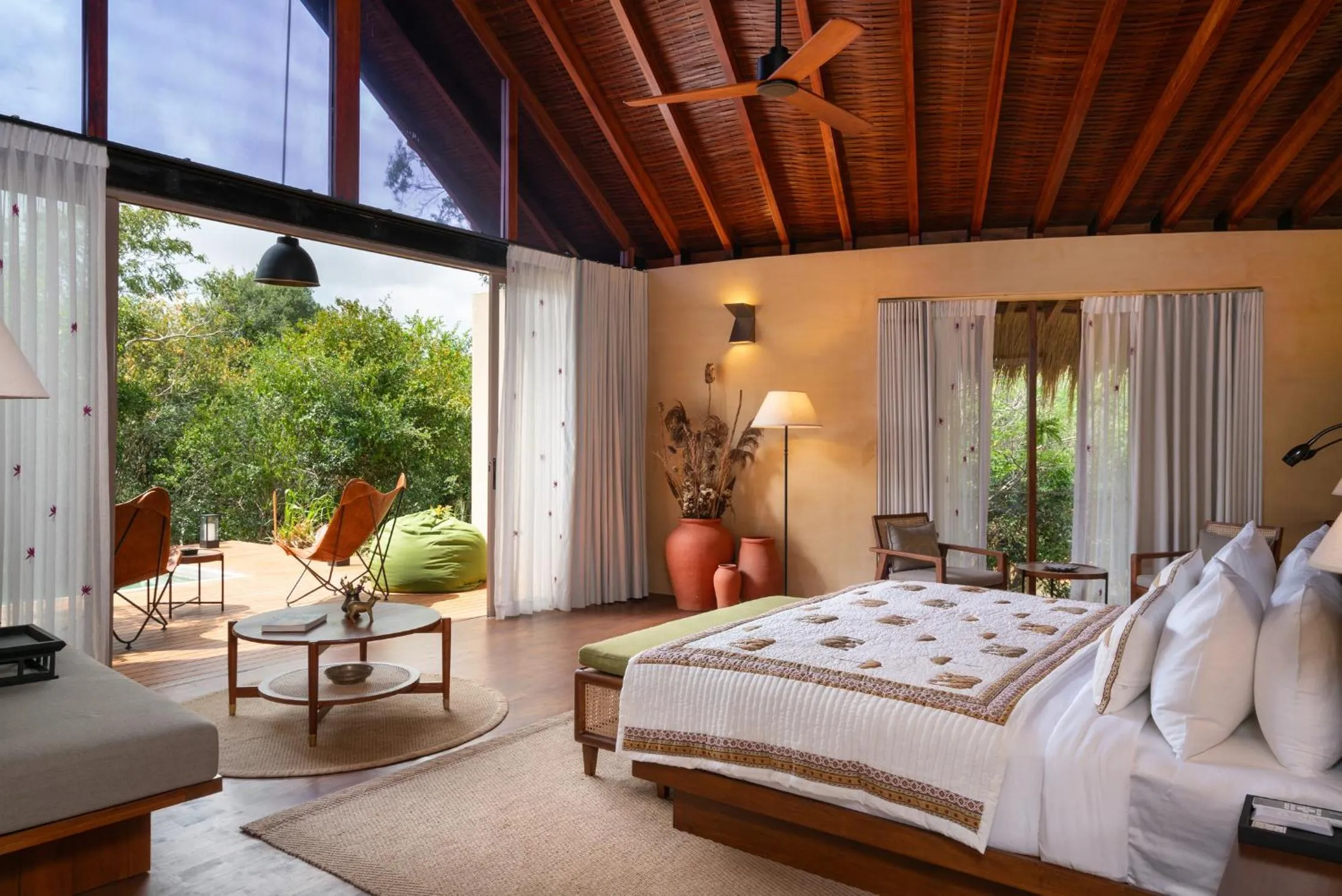 View (from property/room), Bed in Taru Villas Villu - Wilpattu