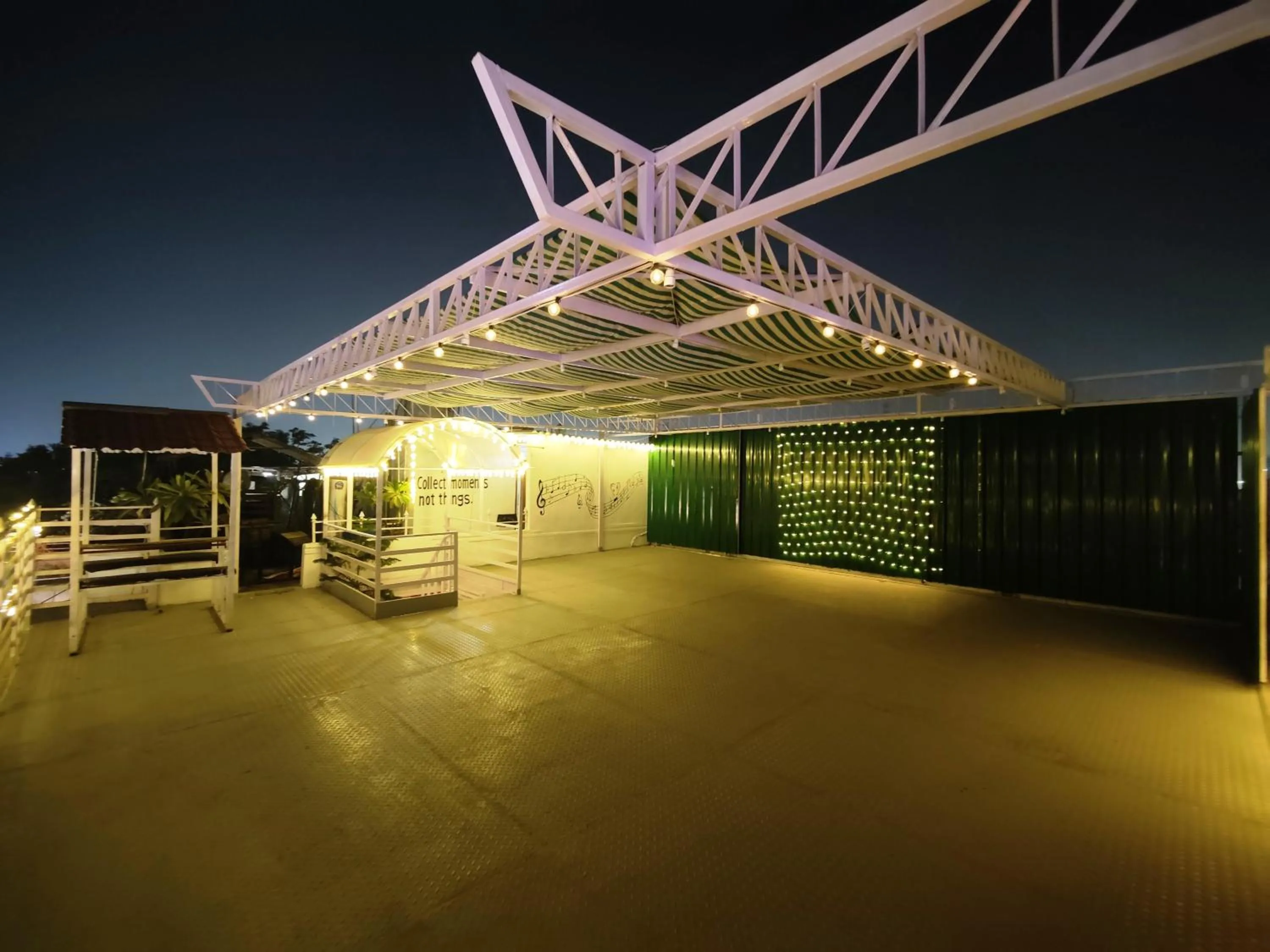 Balcony/Terrace in HOTEL UR