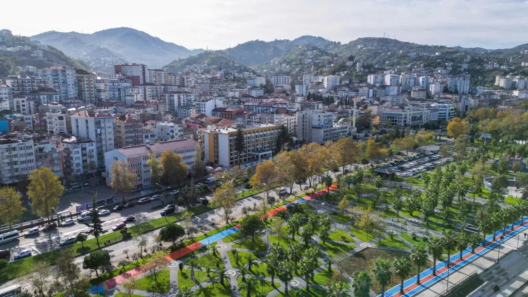 Property building in Sera Lake Center Hotel Property building in Sera Lake Center Hotel