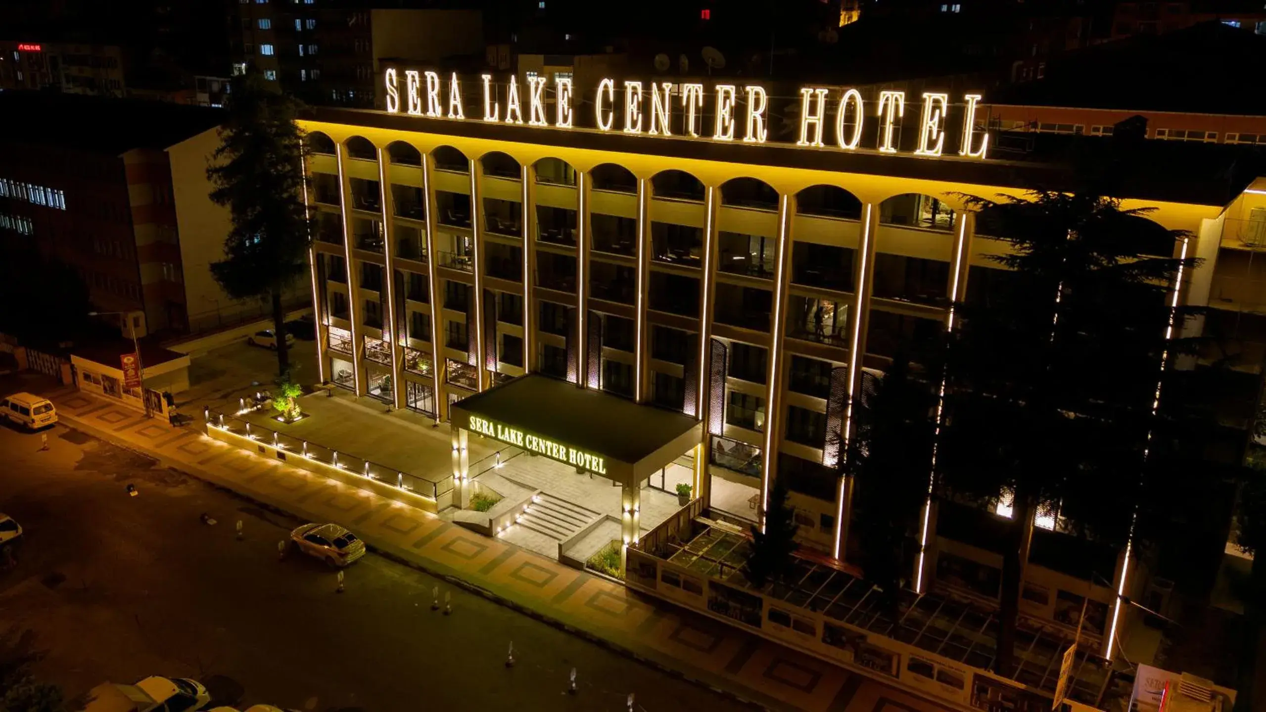 Property building in Sera Lake Center Hotel Property building in Sera Lake Center Hotel