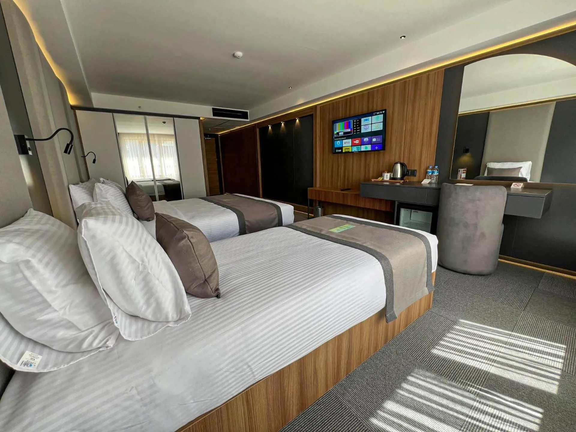 Bed in Sera Lake Center Hotel