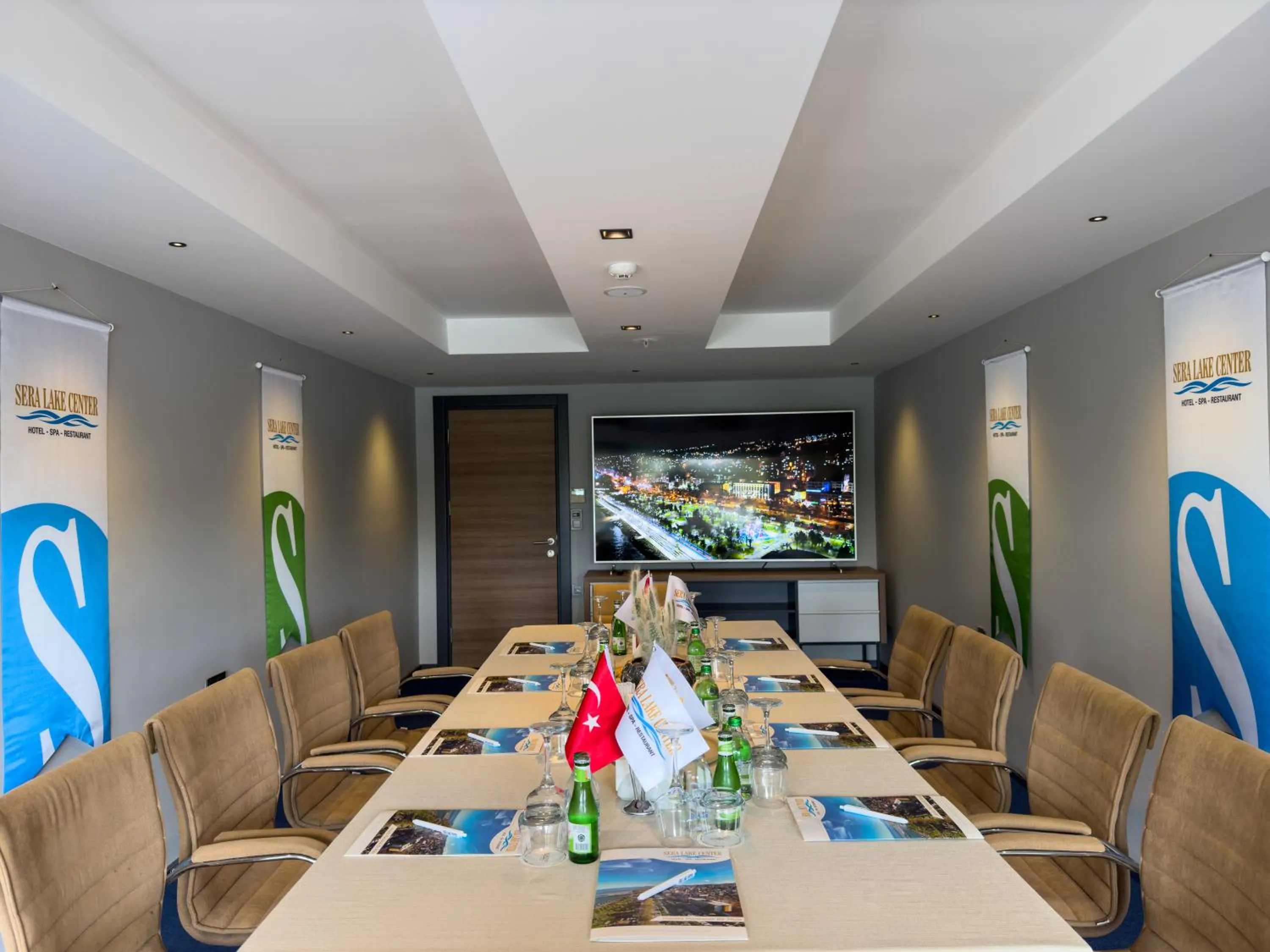 Meeting/conference room in Sera Lake Center Hotel