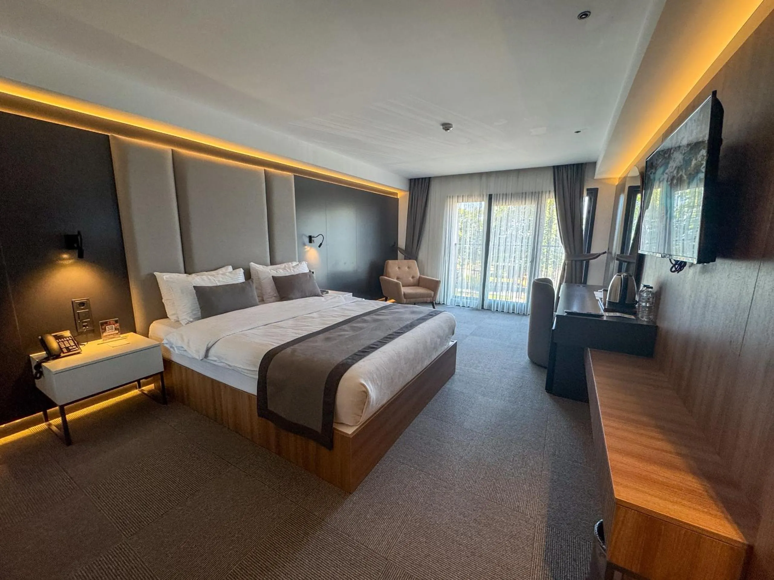 Bed in Sera Lake Center Hotel