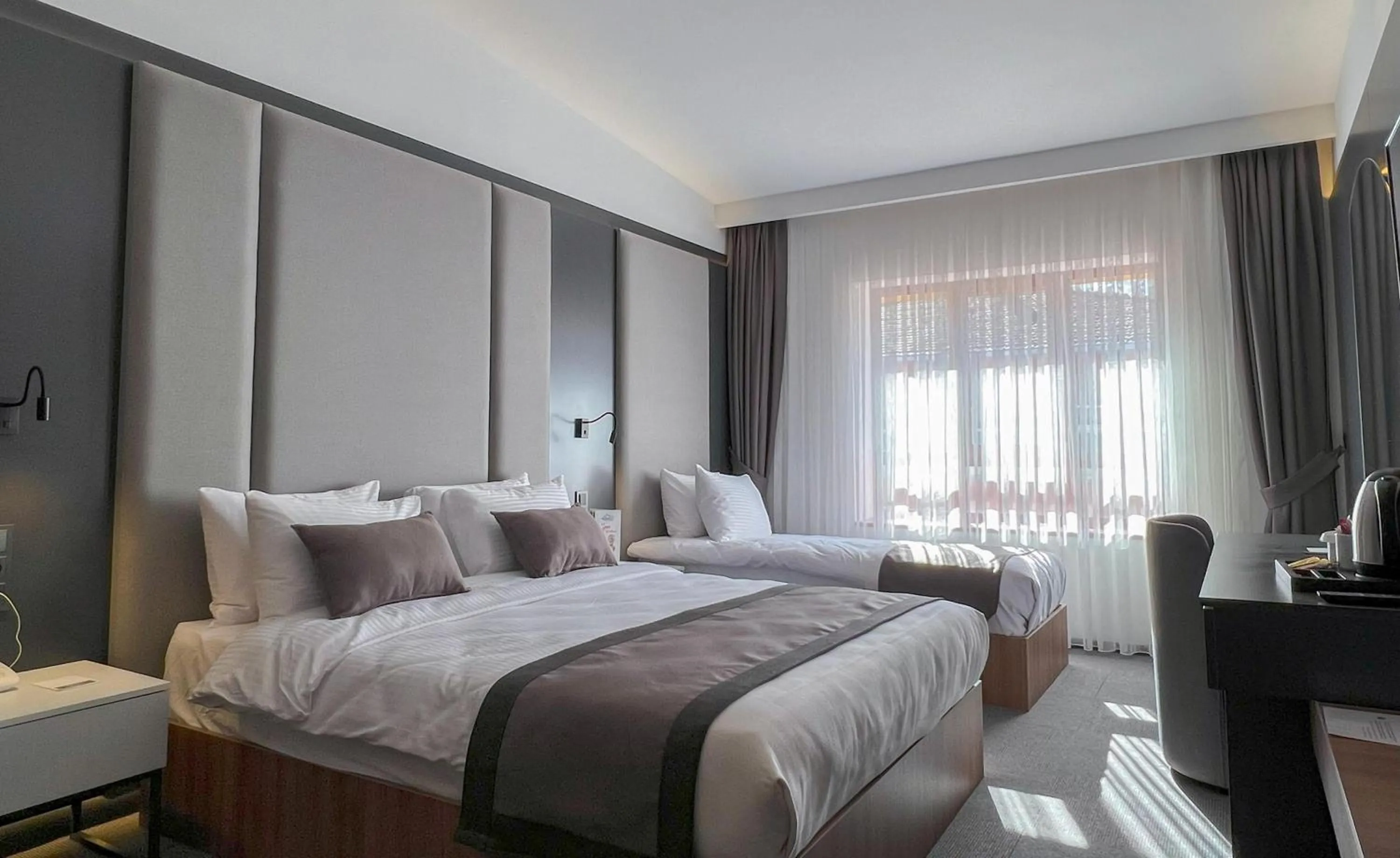 Bed in Sera Lake Center Hotel