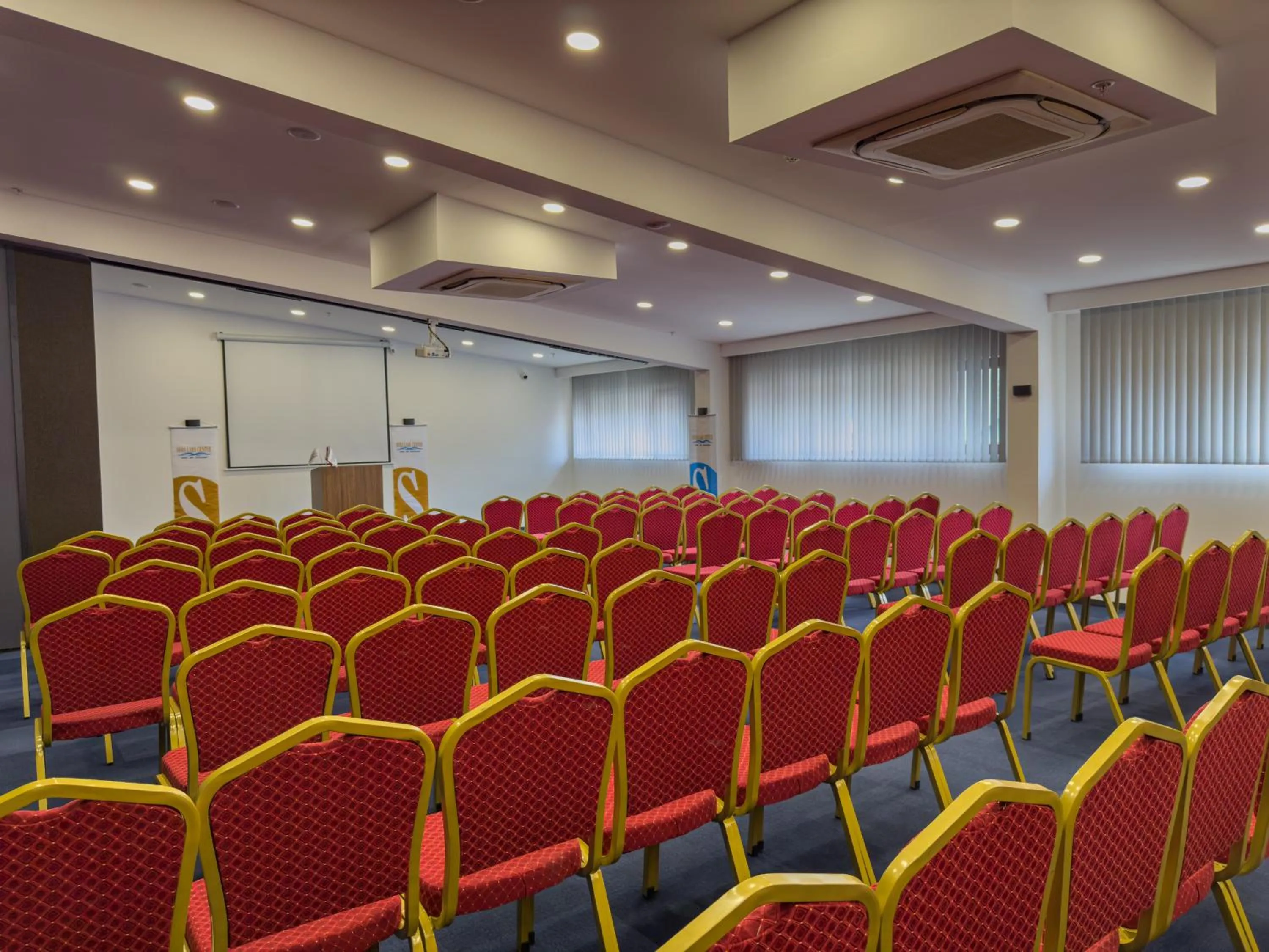 Meeting/conference room in Sera Lake Center Hotel