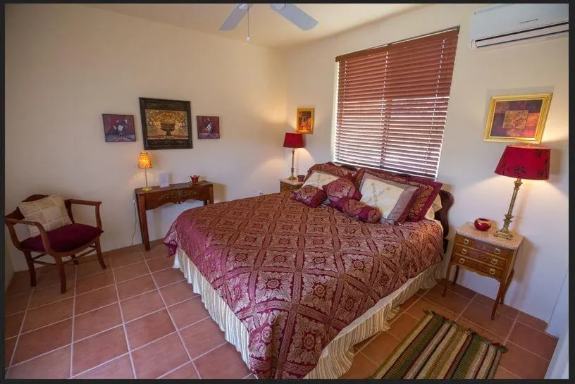 Bed in Turtle Back Mesa Bed and Breakfast