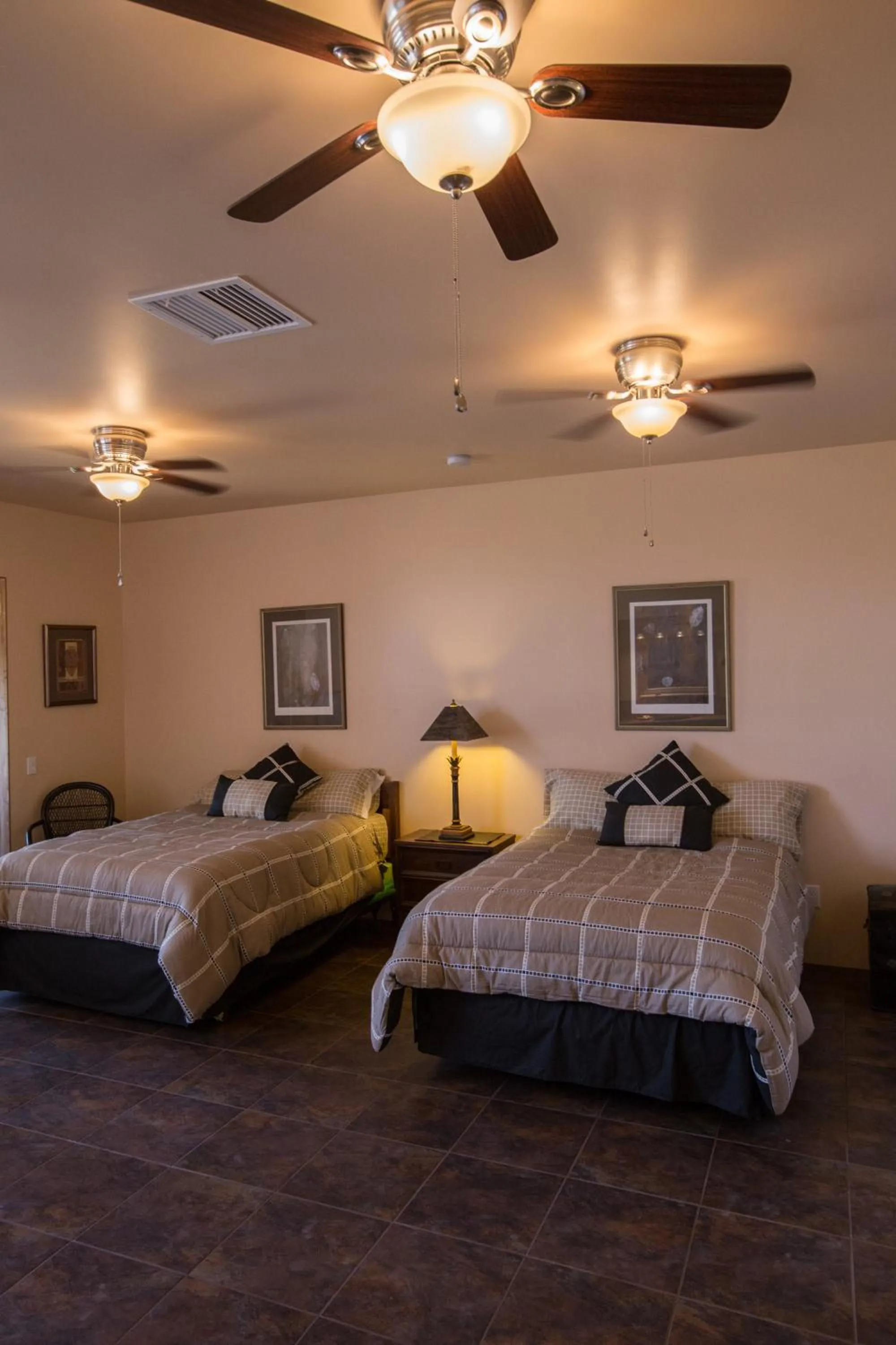 Bed in Turtle Back Mesa Bed and Breakfast