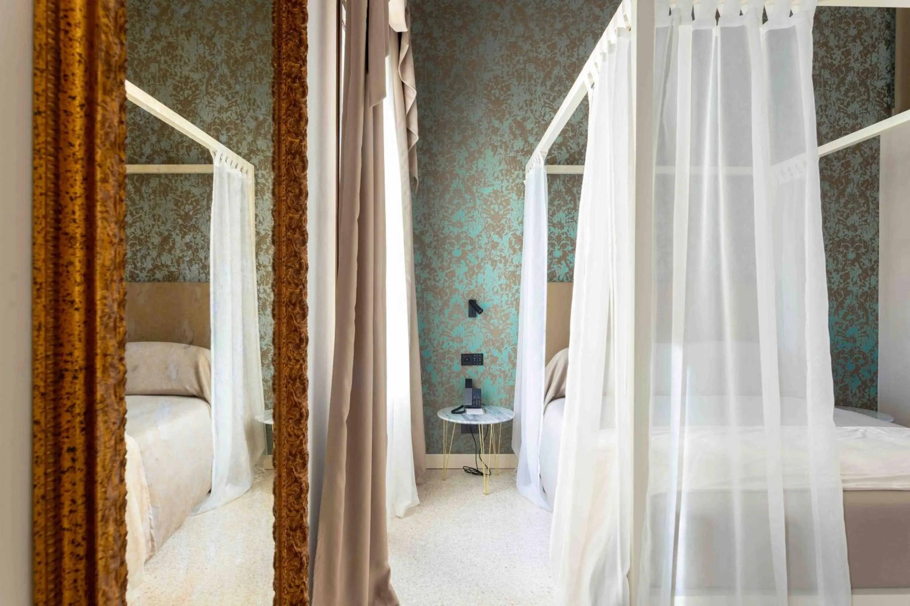 Bed in Palazzetto MyVenice