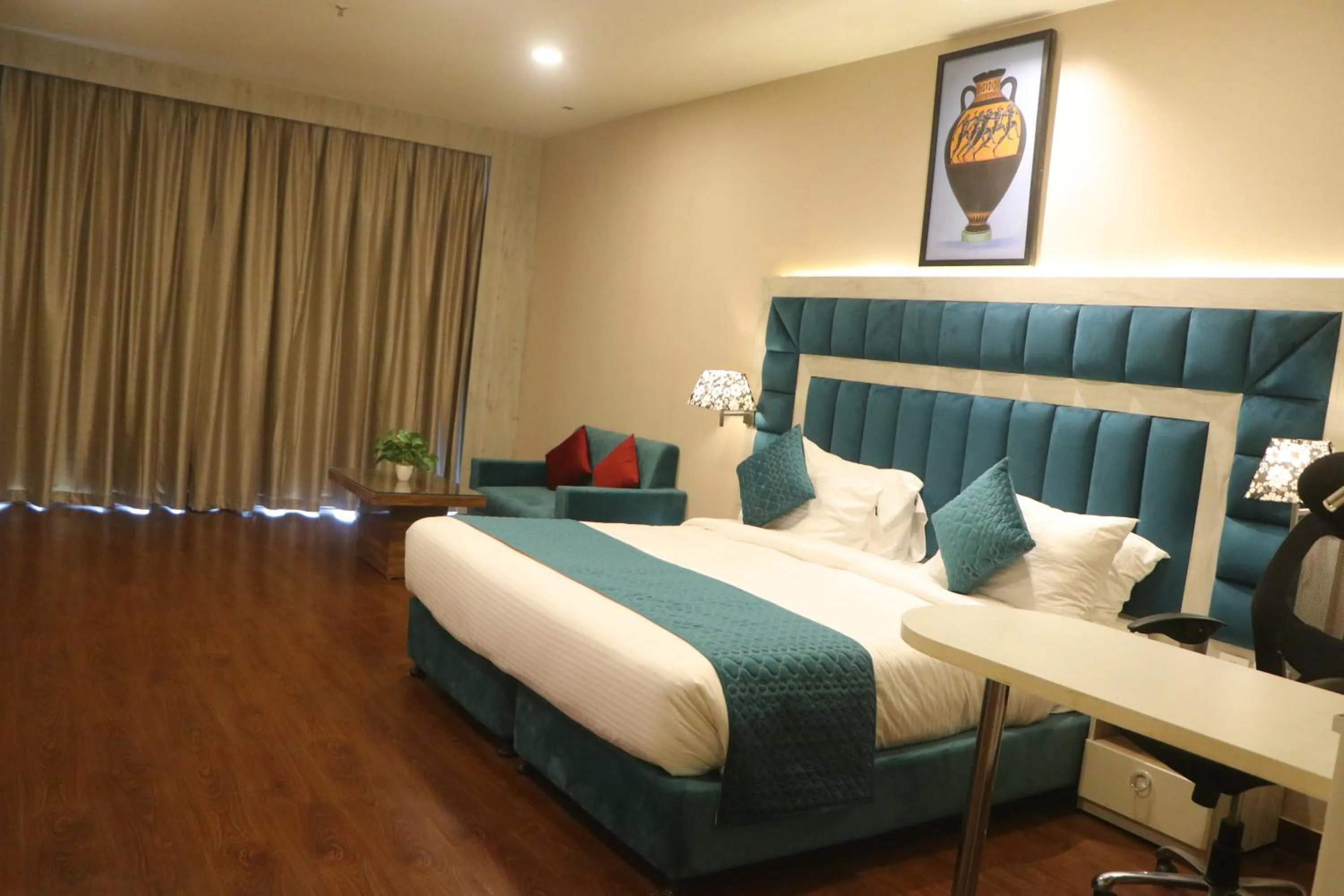 Bed in SK Premium Park, World Square Mall