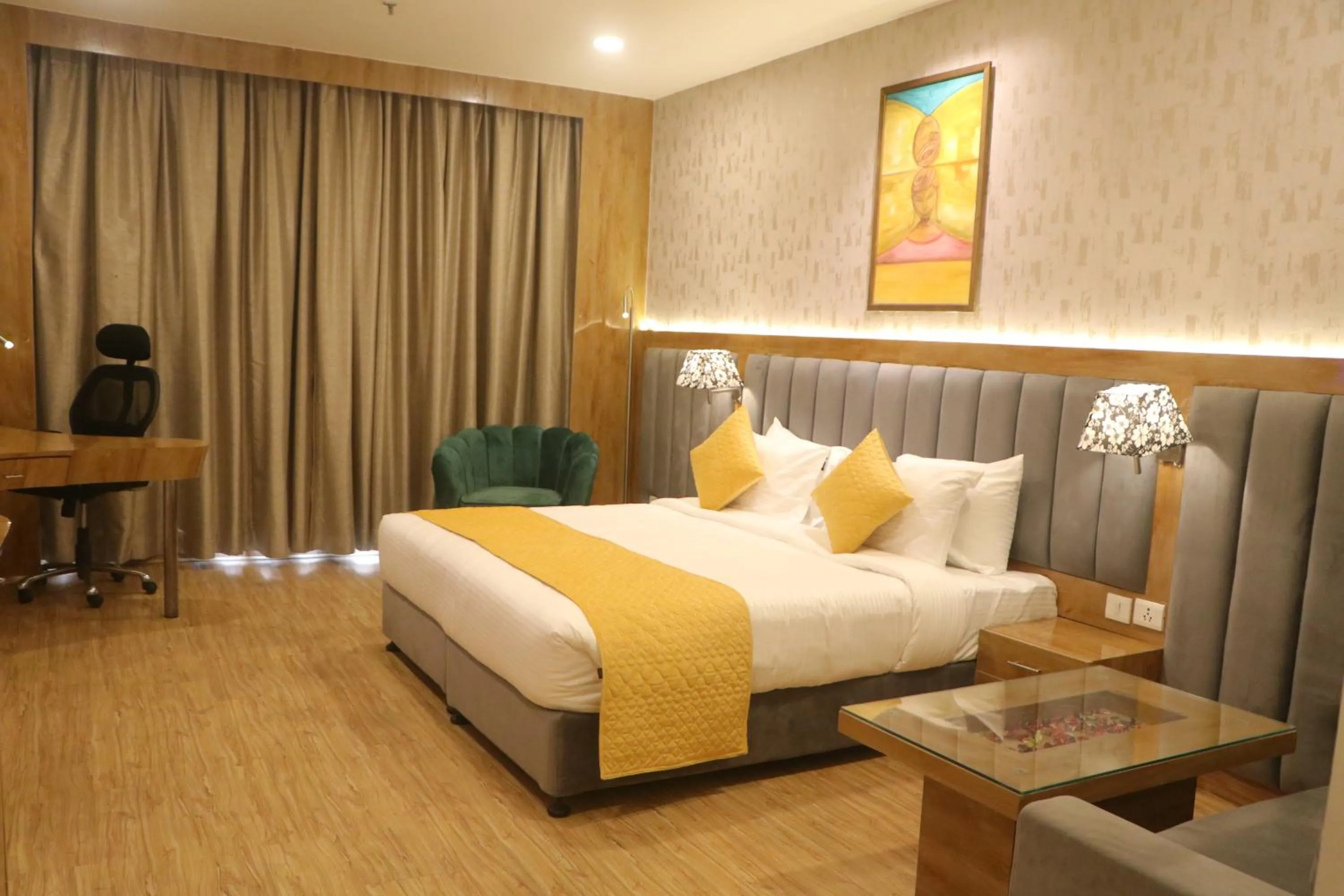 Bed in SK Premium Park, World Square Mall