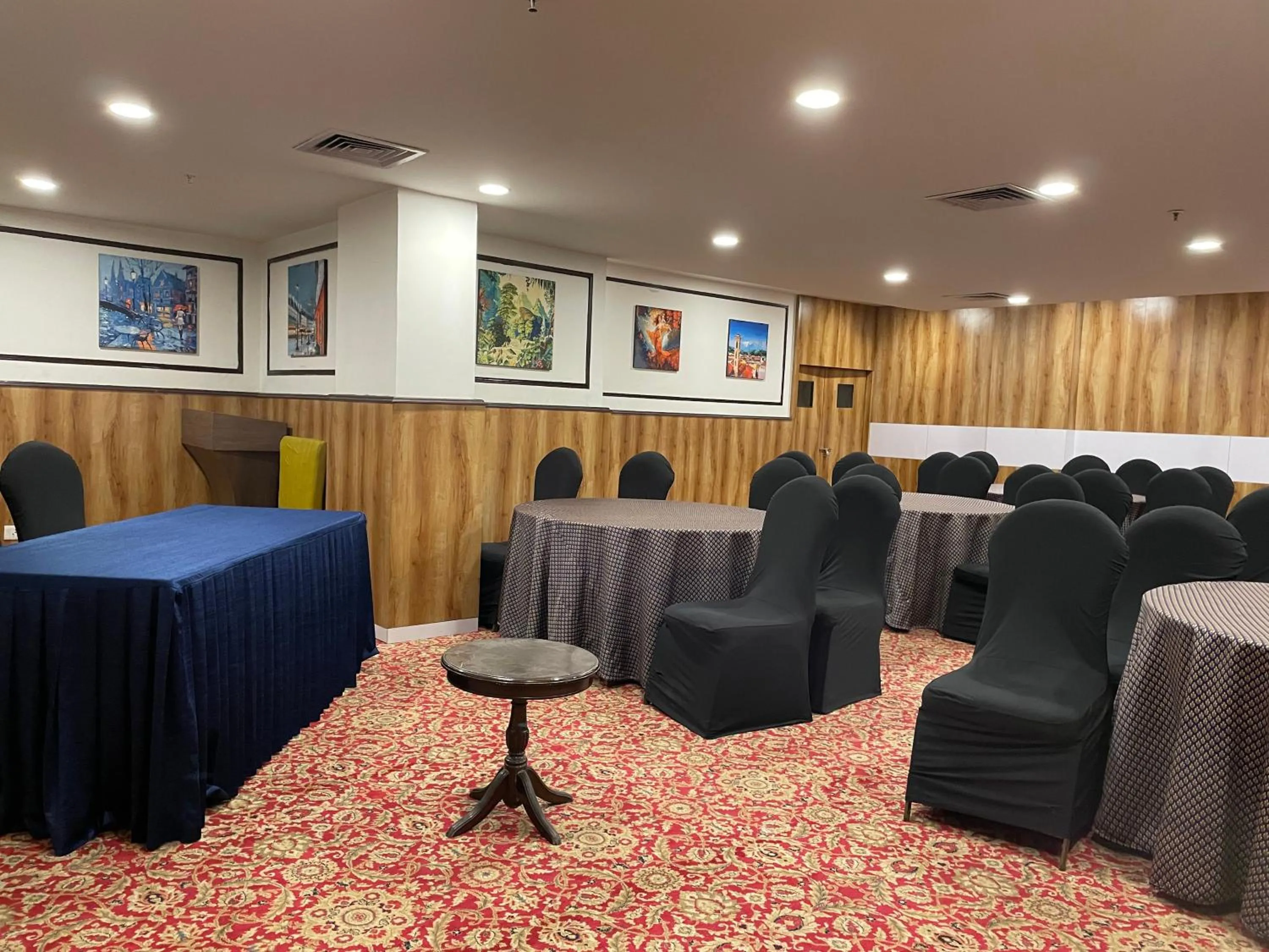 SK Premium Park, World Square Mall
