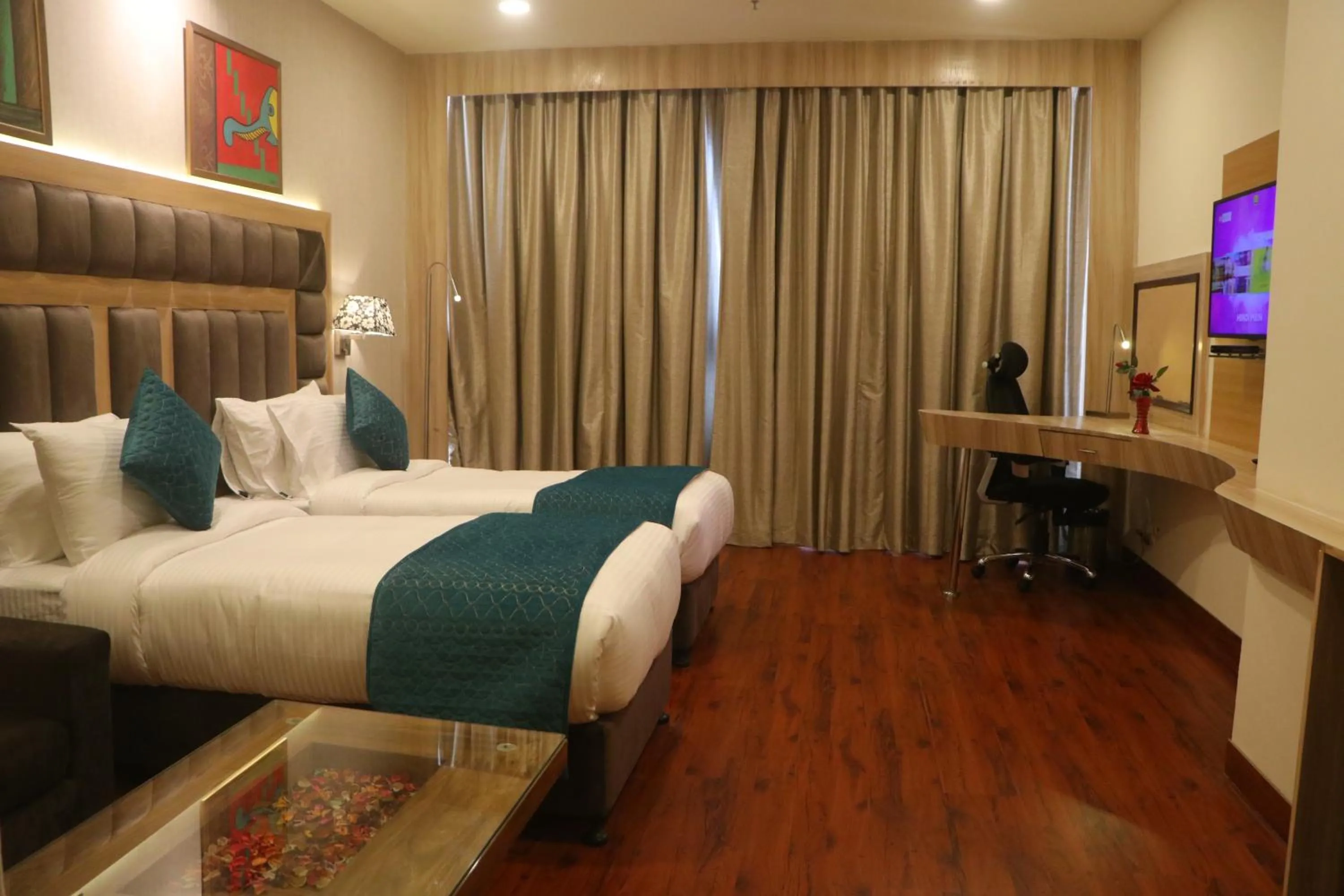 Bed in SK Premium Park, World Square Mall