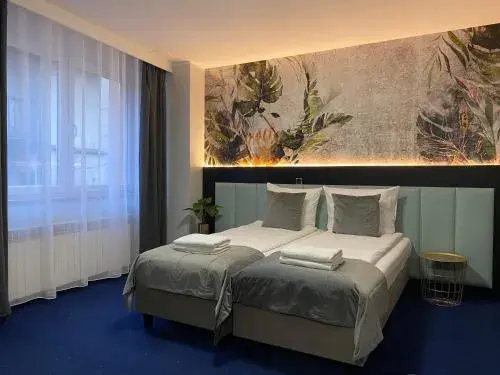 Cube House Aparthotel Cube House Aparthotel