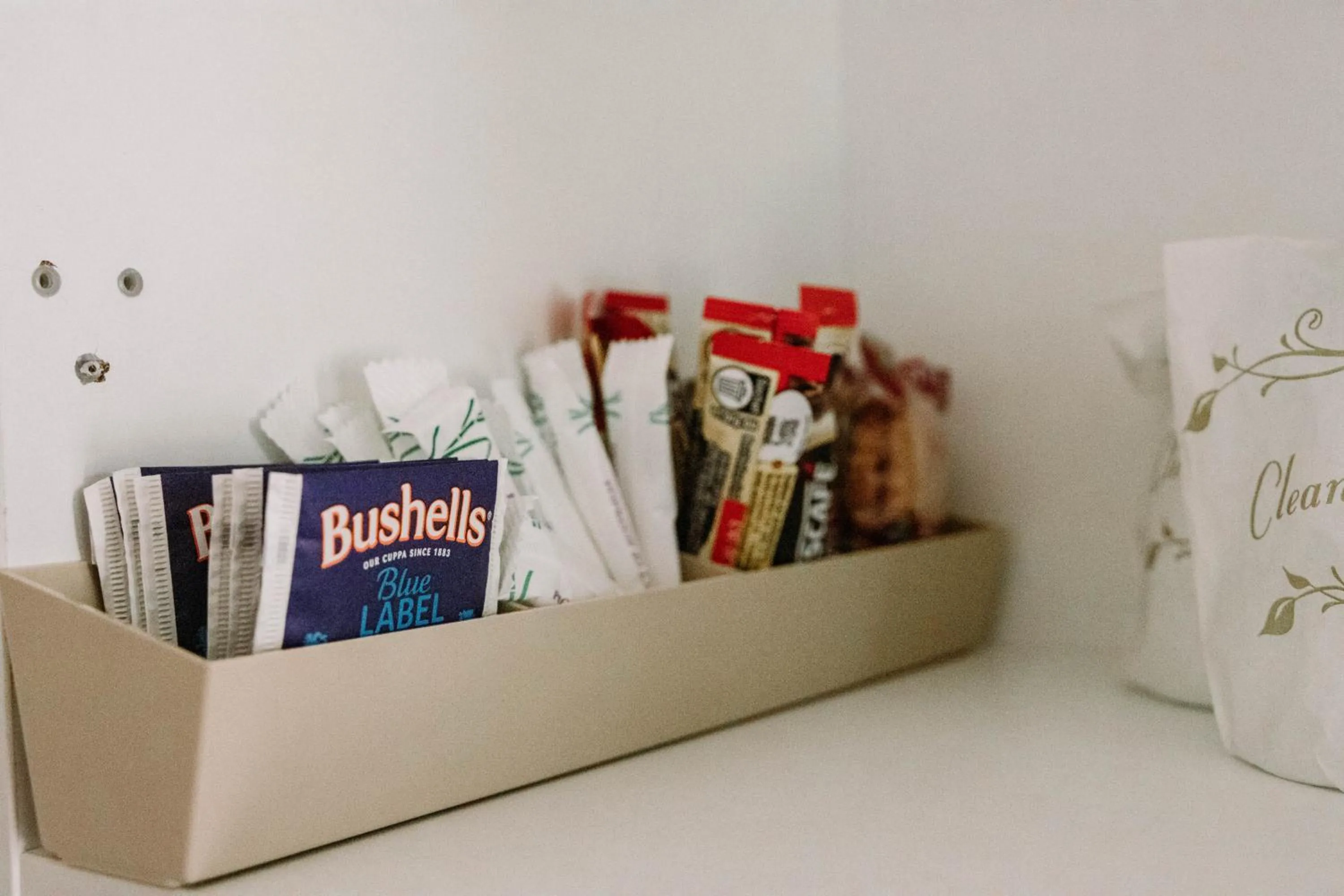 Coffee/tea facilities in Winton Outback Motel