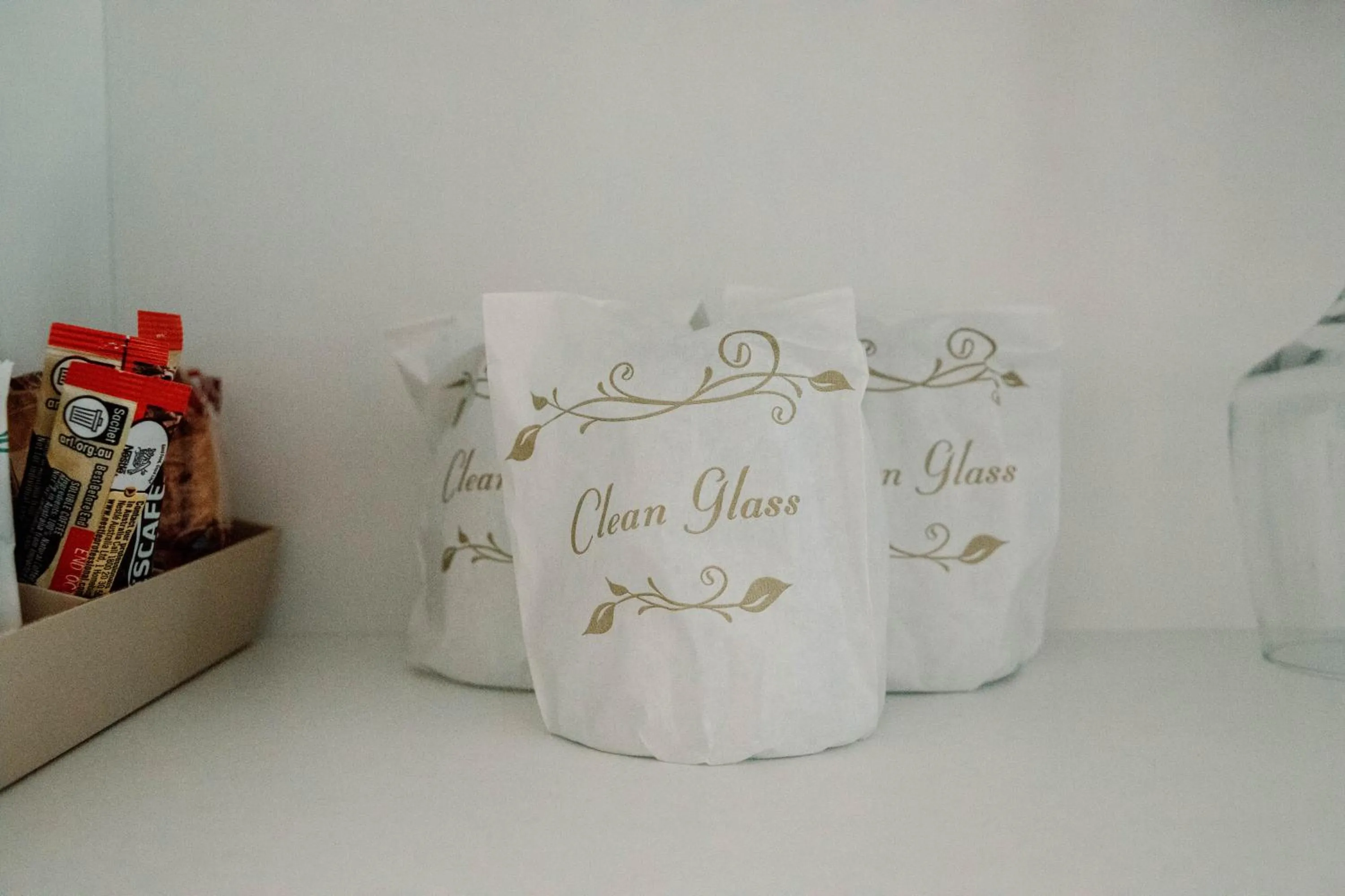 Coffee/tea facilities in Winton Outback Motel