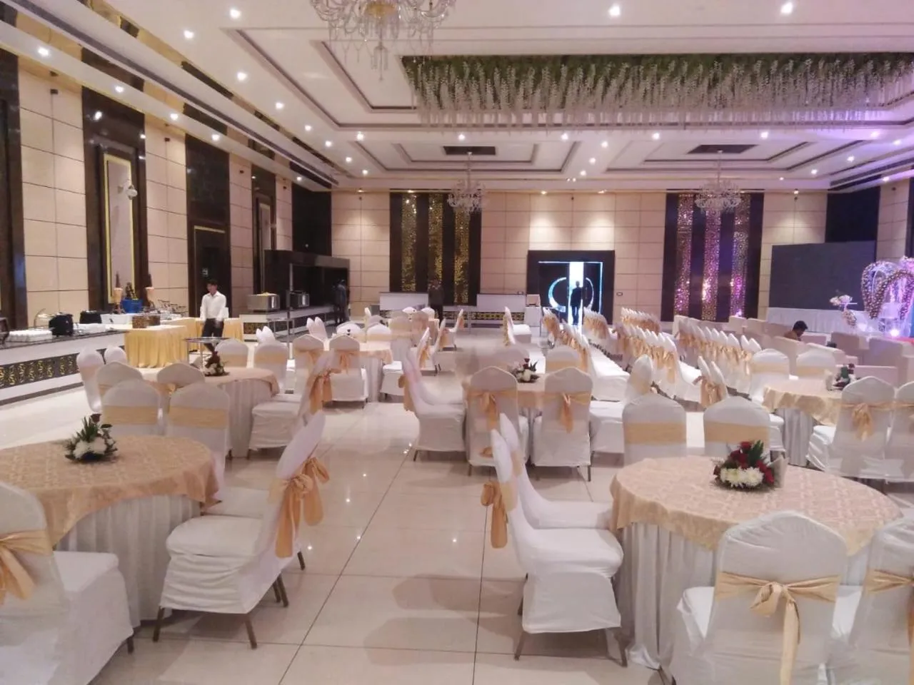 Property building, Banquet Facilities in Hotel Yash Regency