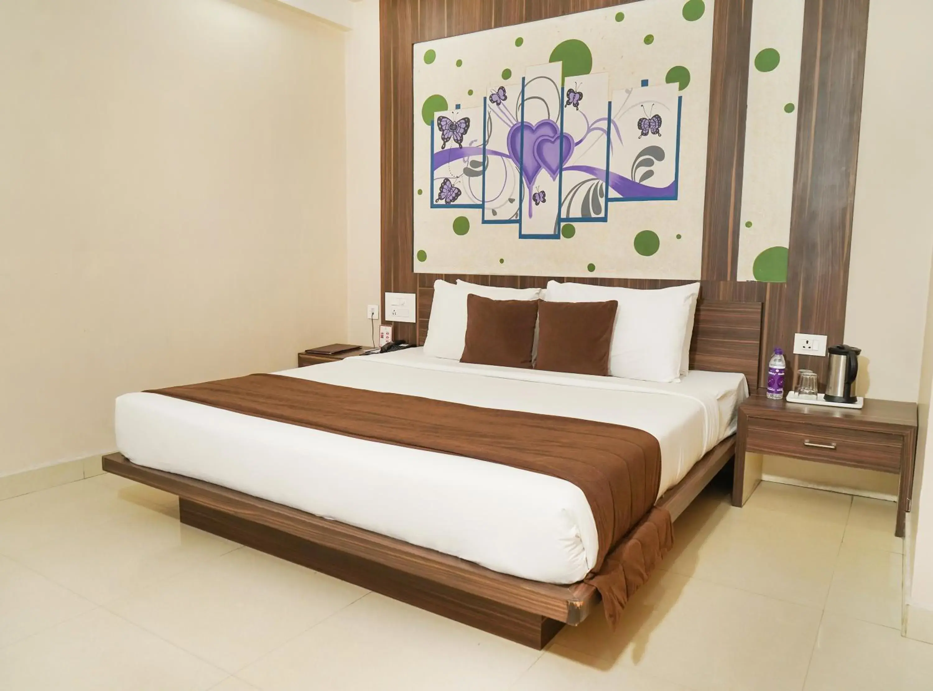 Executive Double Room in Hotel Yash Regency Executive Double Room in Hotel Yash Regency