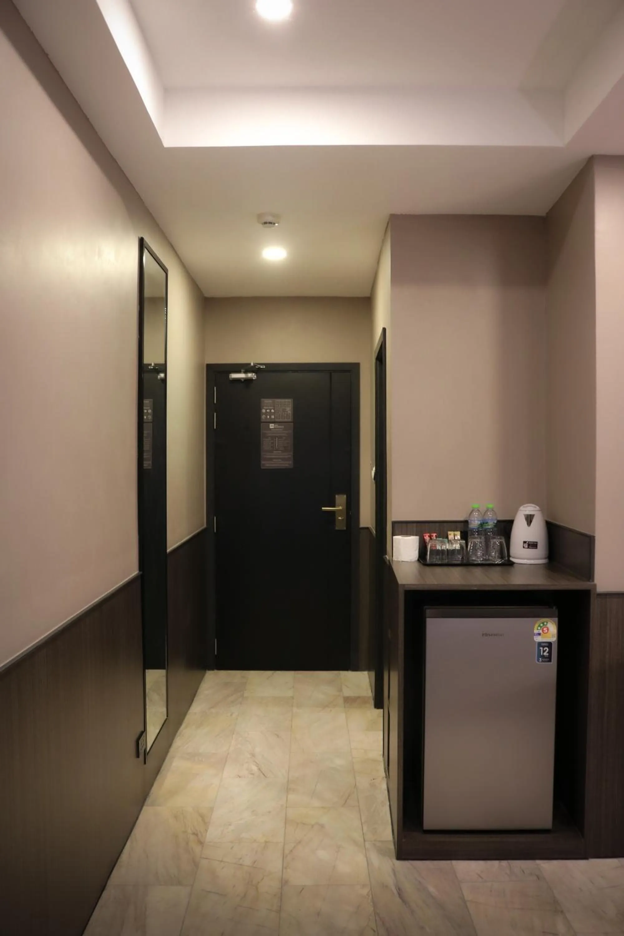 Photo of the whole room in Max Residence