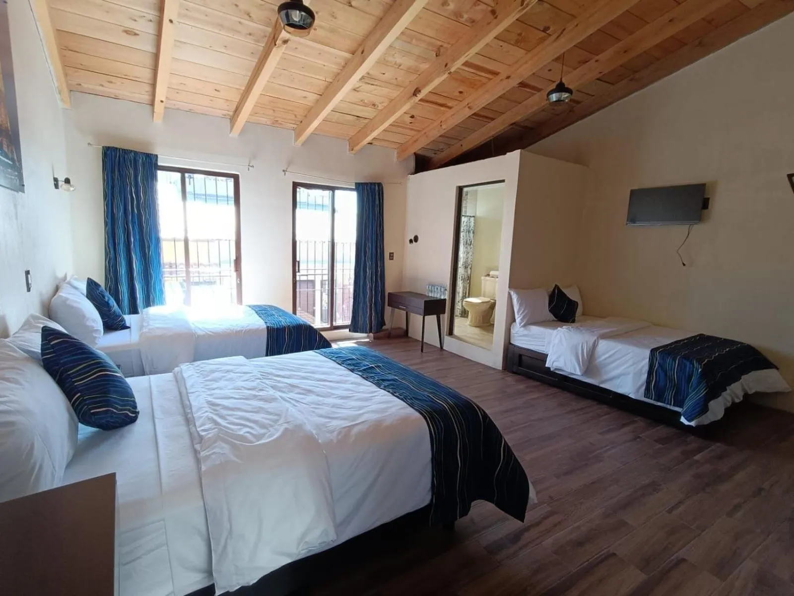 Bedroom in Capital O Casa Rotter