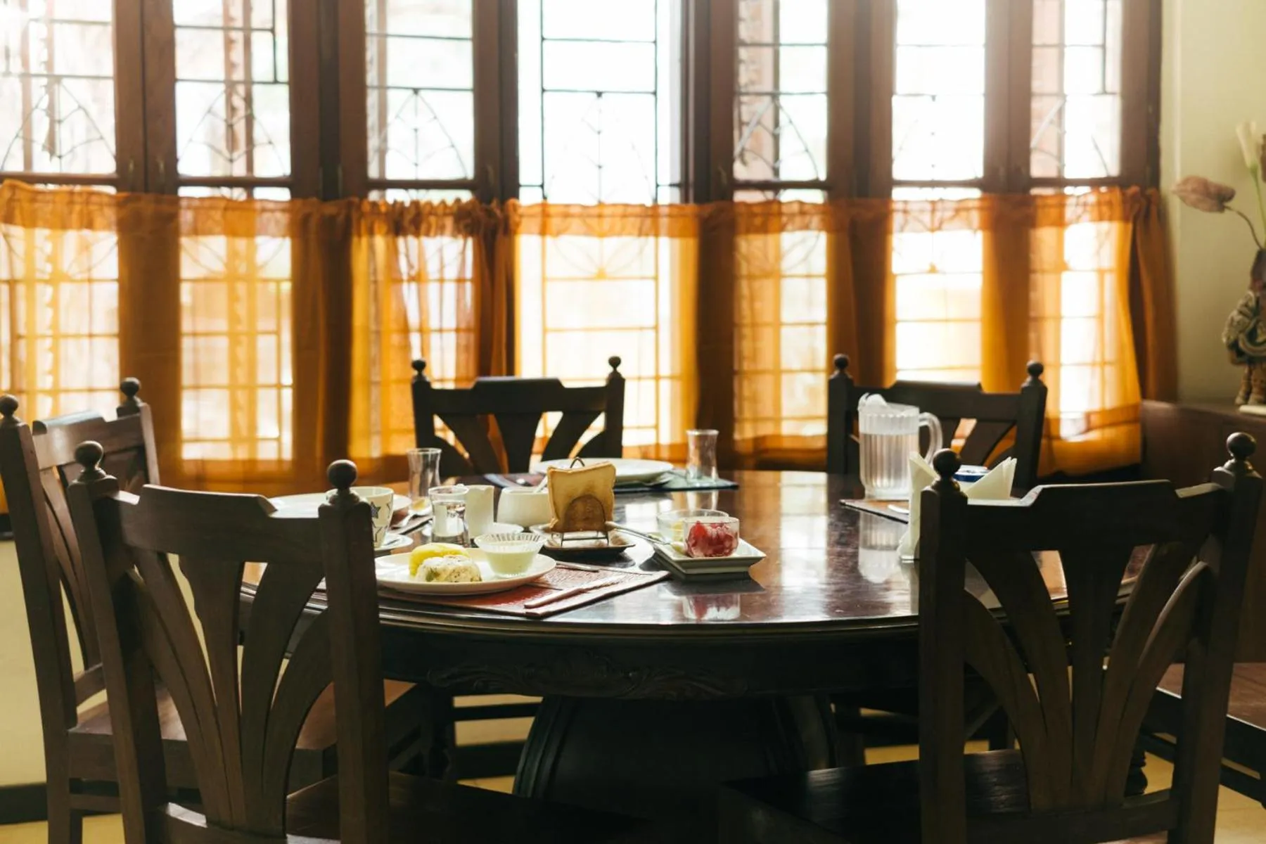 Food and drinks in Laika Boutique Stay