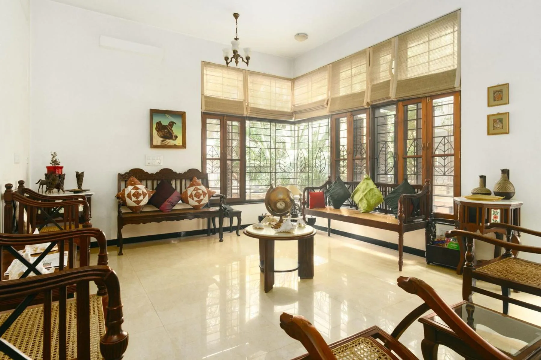 Communal lounge/ TV room in Laika Boutique Stay