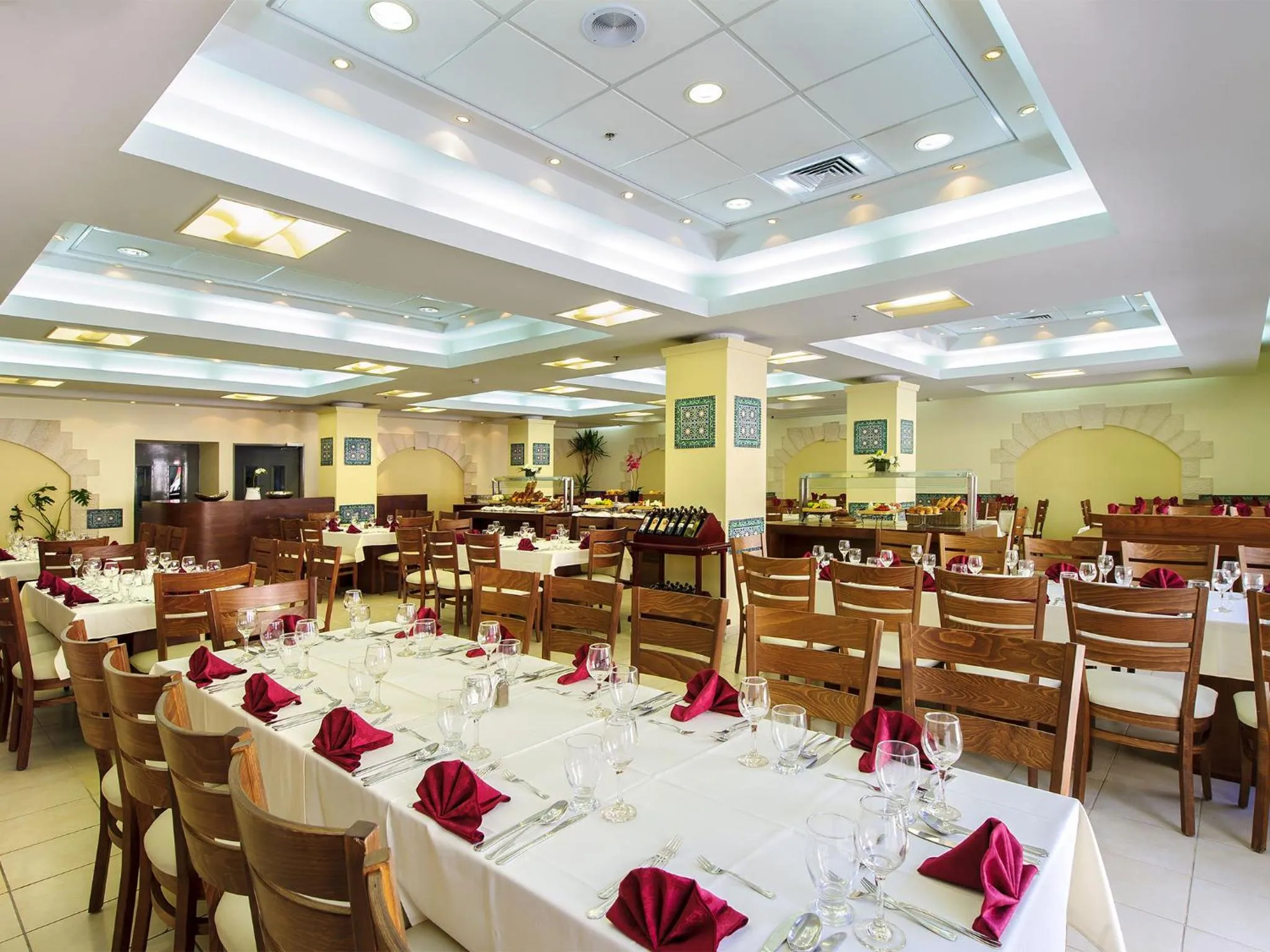Food in The Sephardic House Hotel in The Jewish Quarter