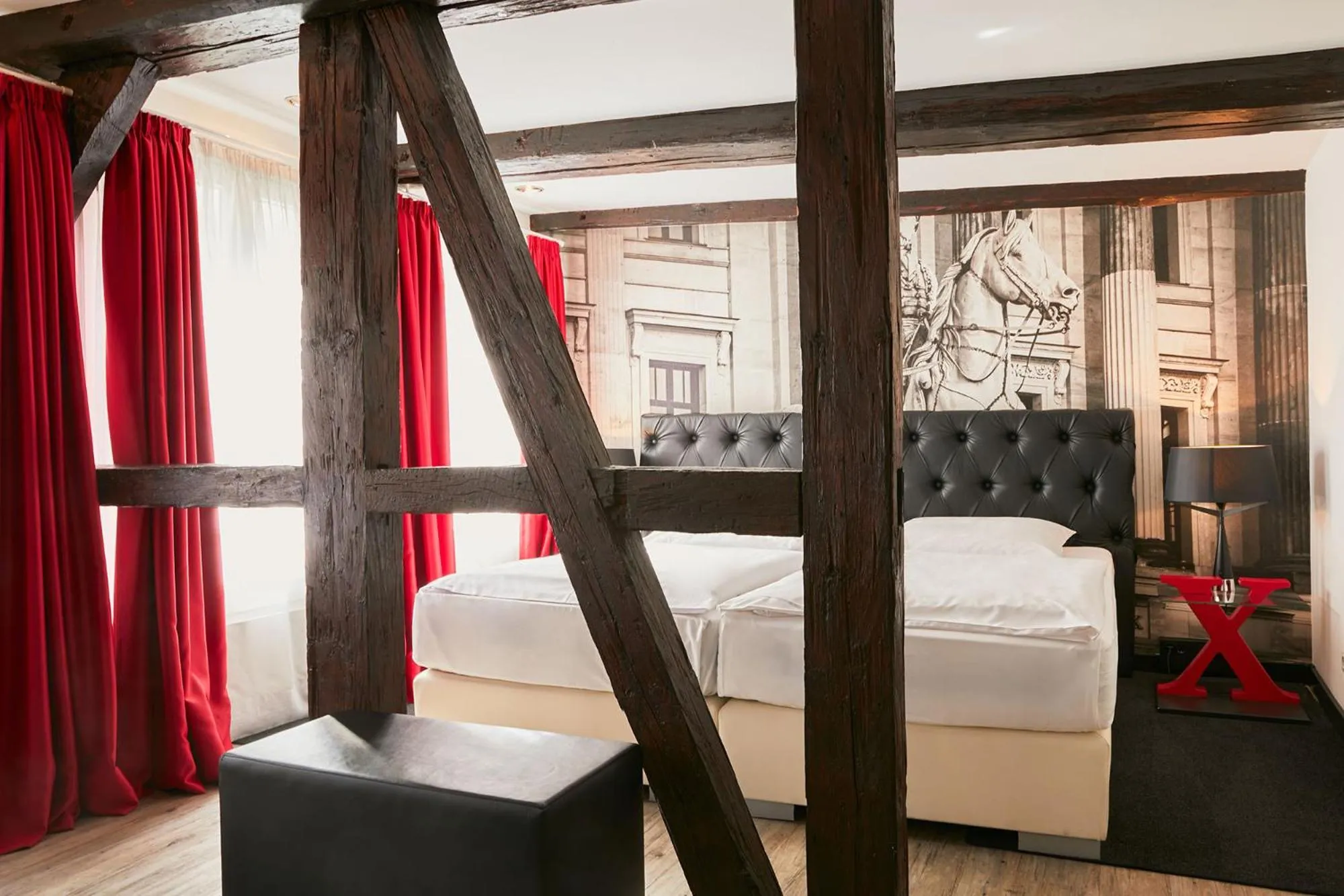 Bed in Hotel im Haus zur Hanse