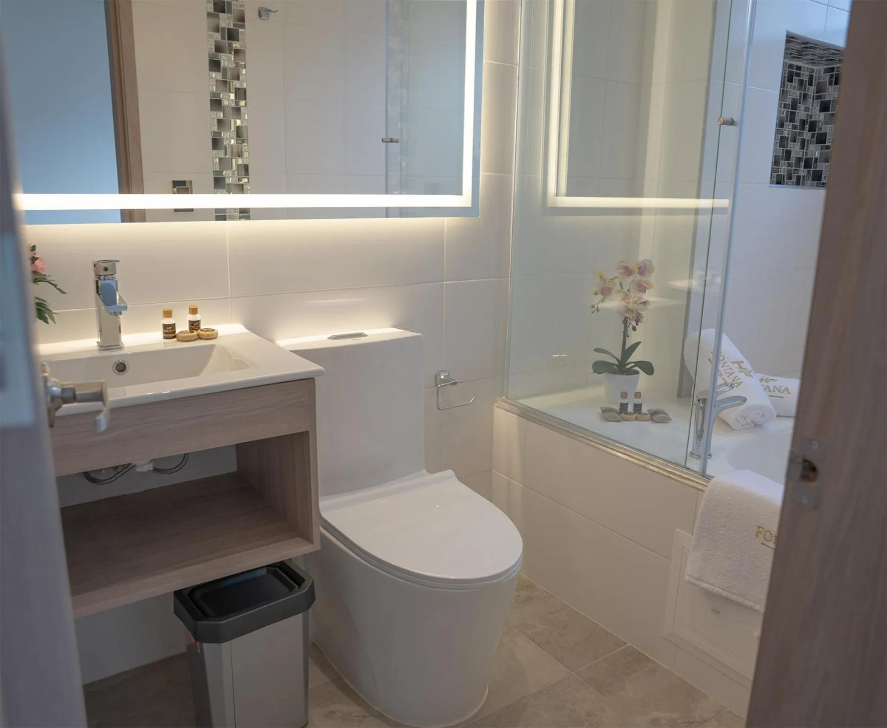 Bathroom in Hotel Fontana Bogotá - Corferias