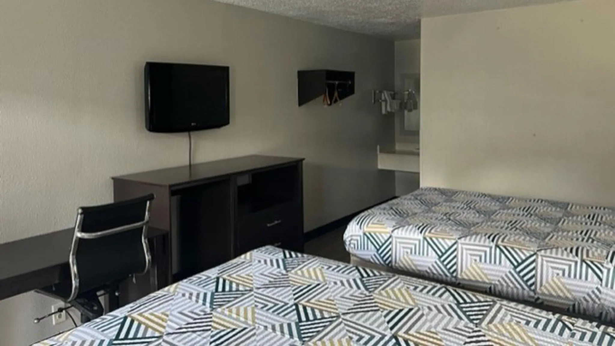 Bedroom, Bed in Motel 6 Baton Rouge East, LA I12