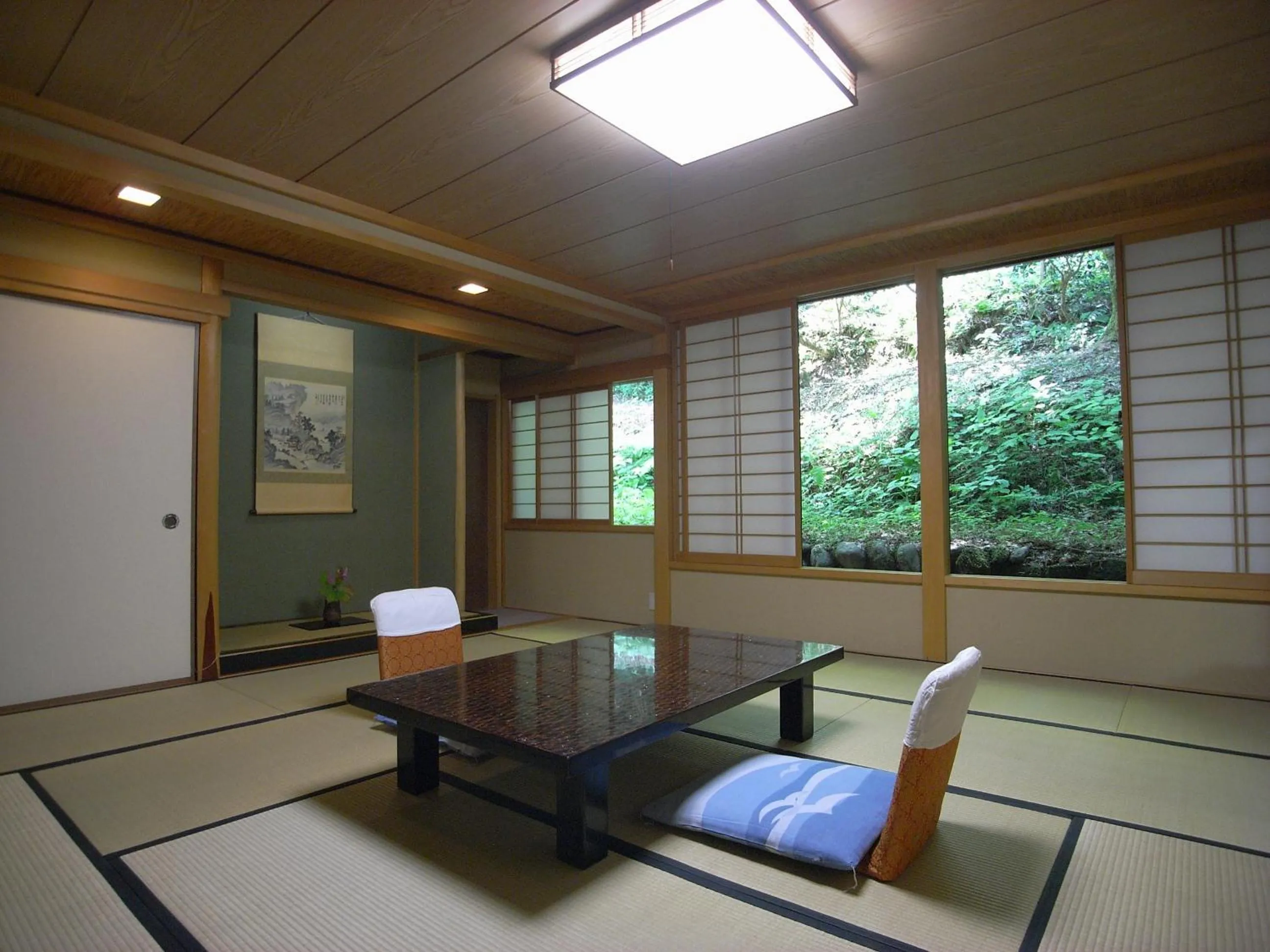 Living room in Motoyu Ishiya