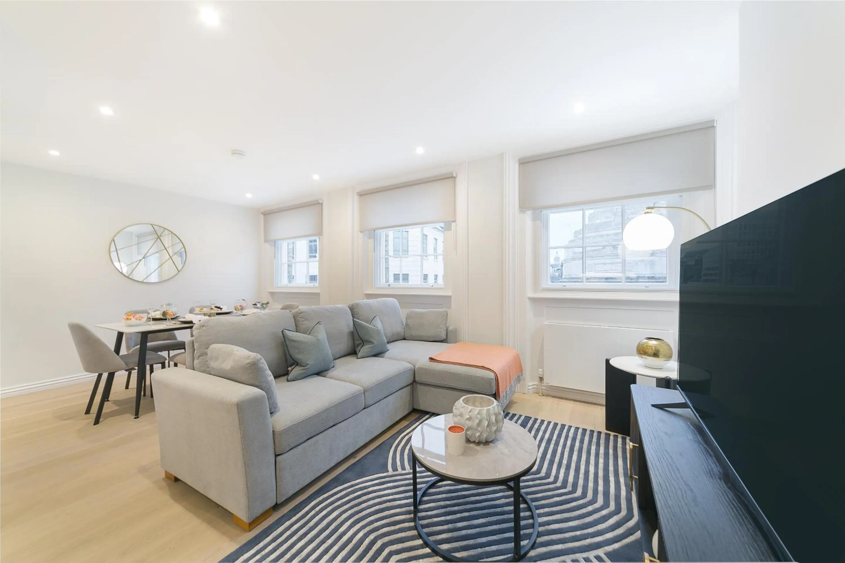 Living room in Urban Chic - Drury