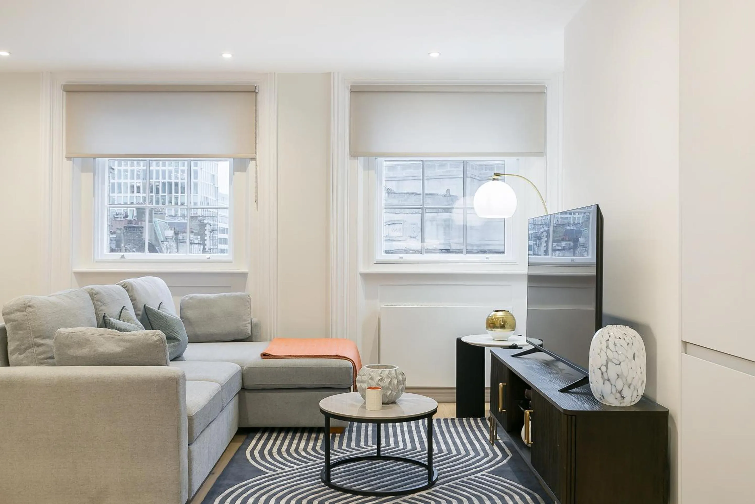 Seating area in Urban Chic - Drury