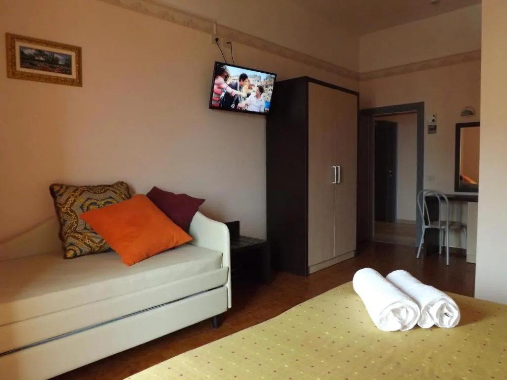 Bedroom, Bed in Miomar Beach Hotel