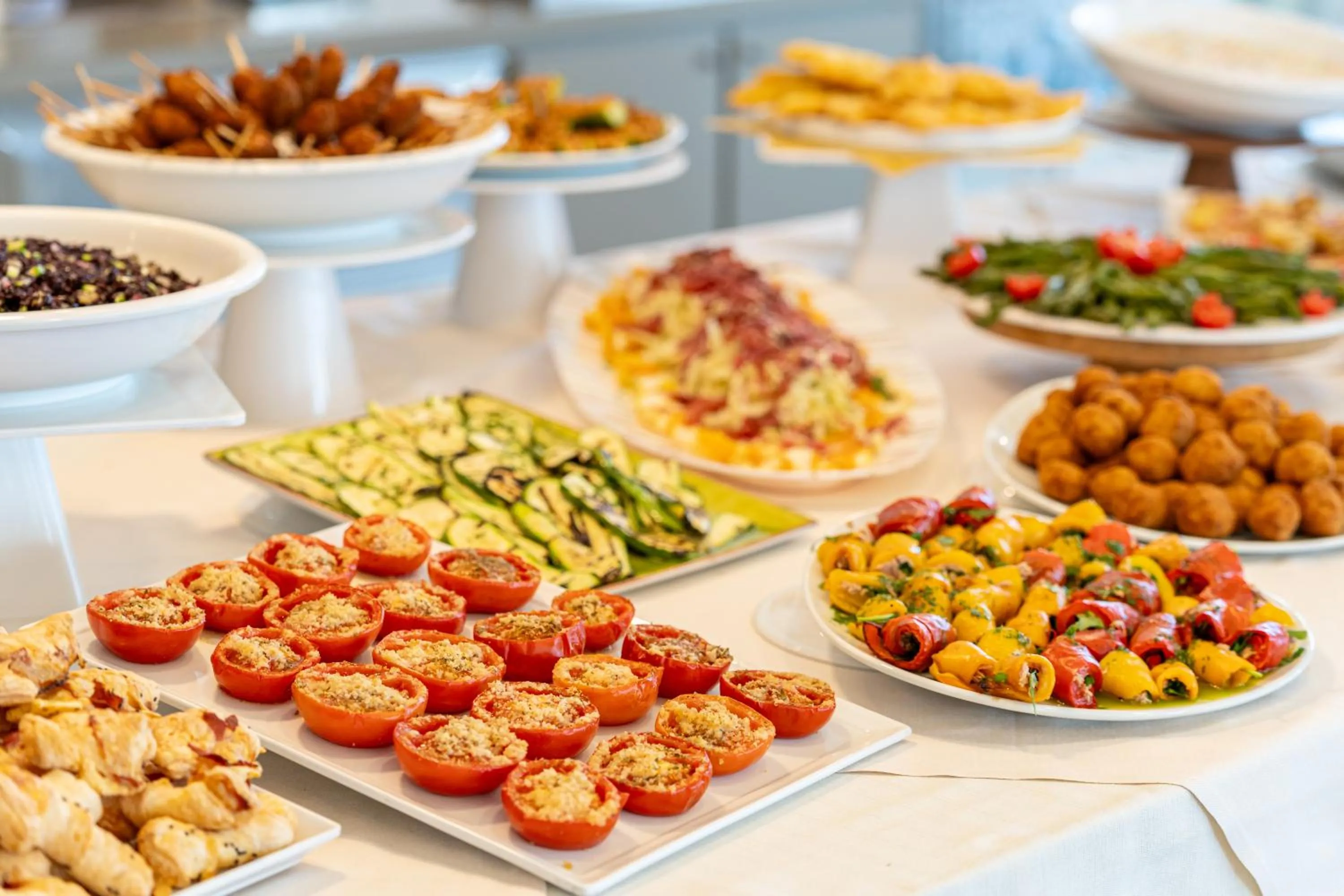 Restaurant/places to eat in Miomar Beach Hotel