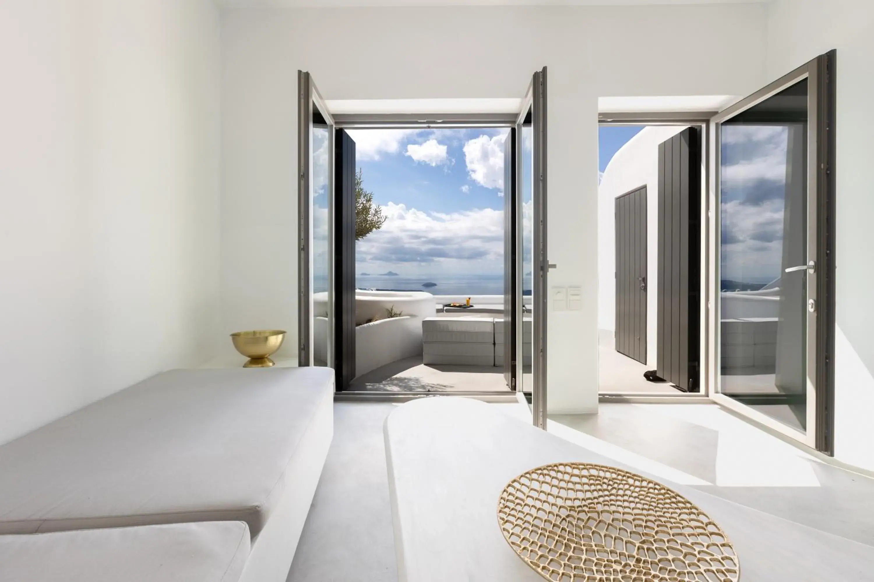 Living room, Bed in Heavens Edge Living room, Bed in Heavens Edge