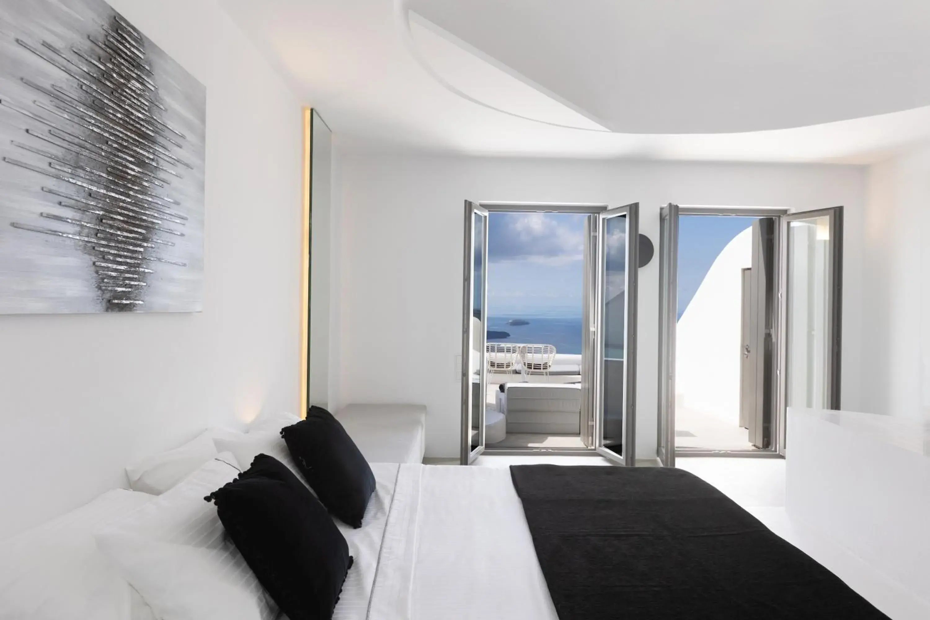 Bed in Heavens Edge Bed in Heavens Edge