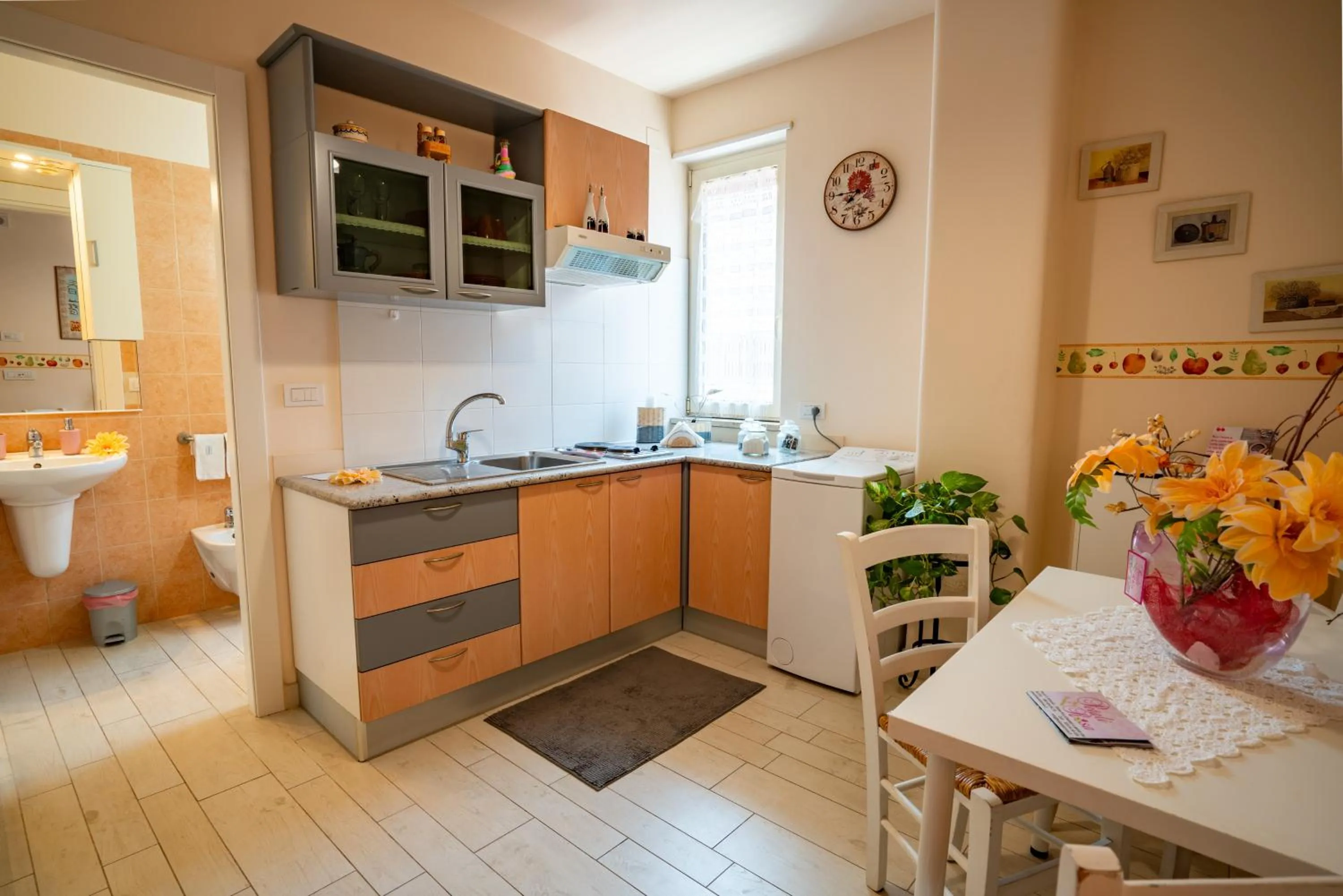 Kitchen or kitchenette in Petali Rosa