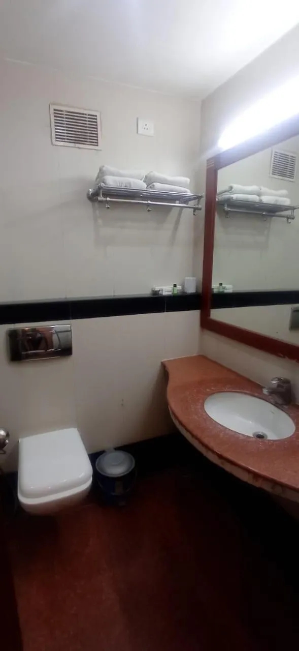 Bathroom in KTDC Rain Drops Hotel