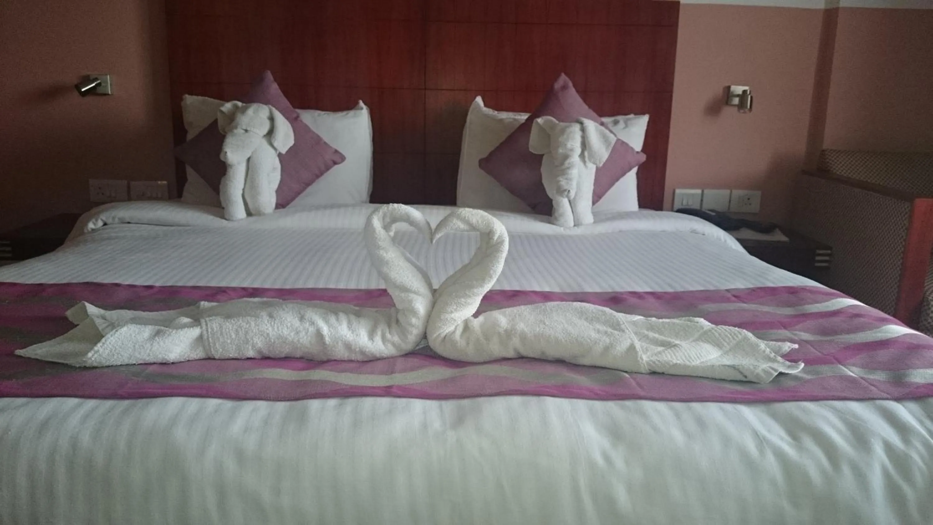 Bedroom, Bed in KTDC Rain Drops Hotel