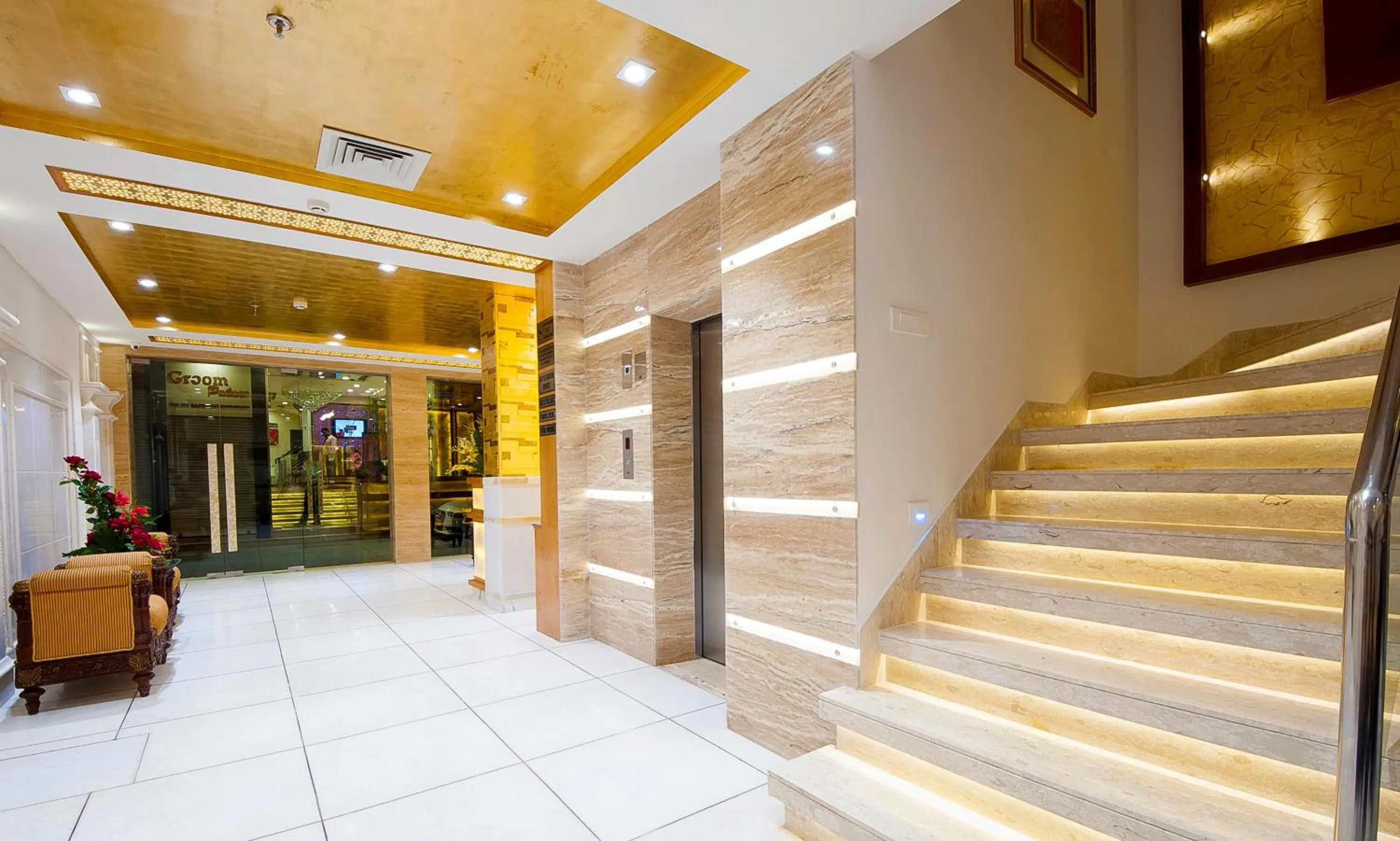 Lobby or reception in Hotel Swaran Palace