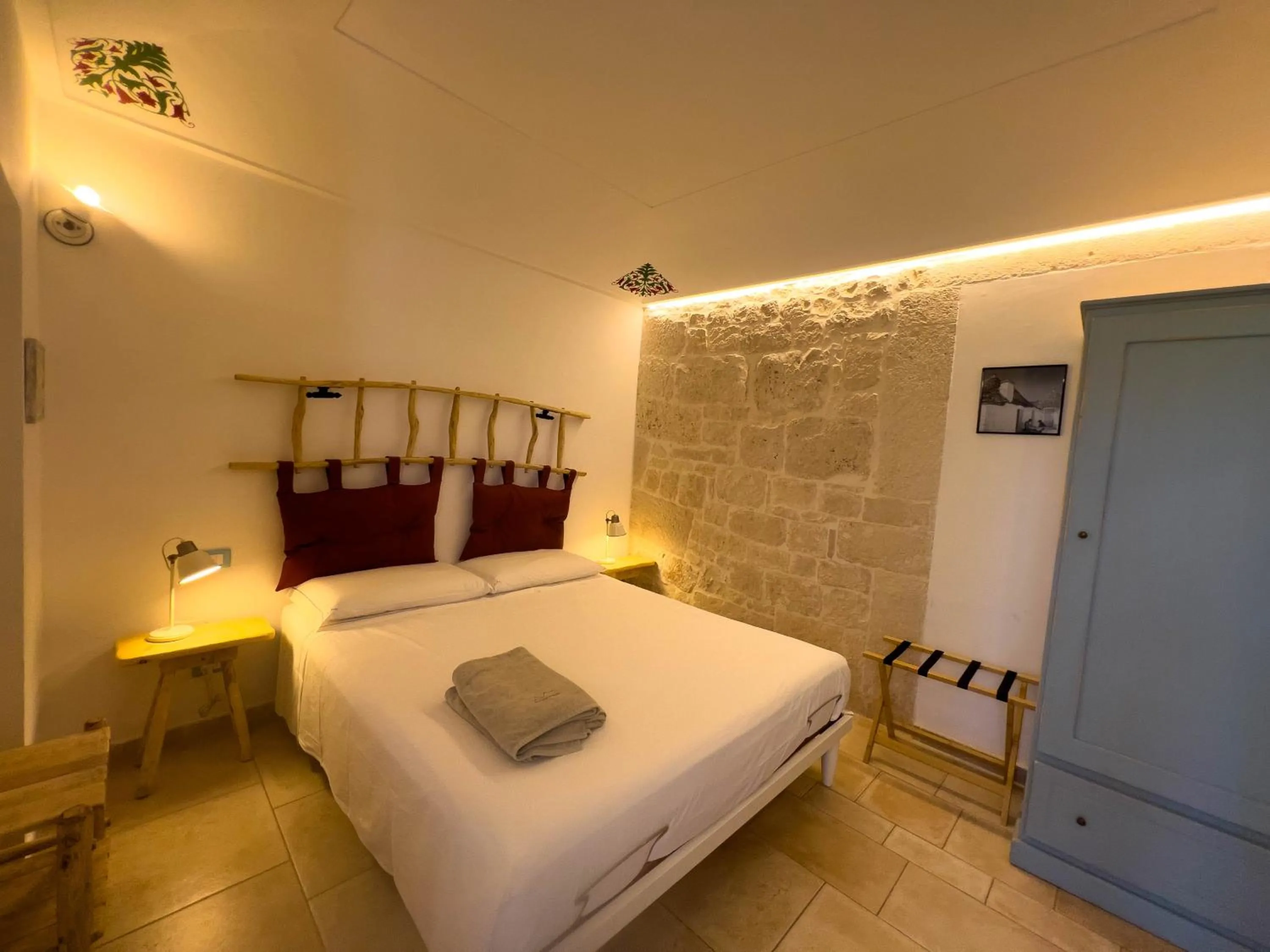Photo of the whole room, Bed in Trullo Dimora Podere Papilio