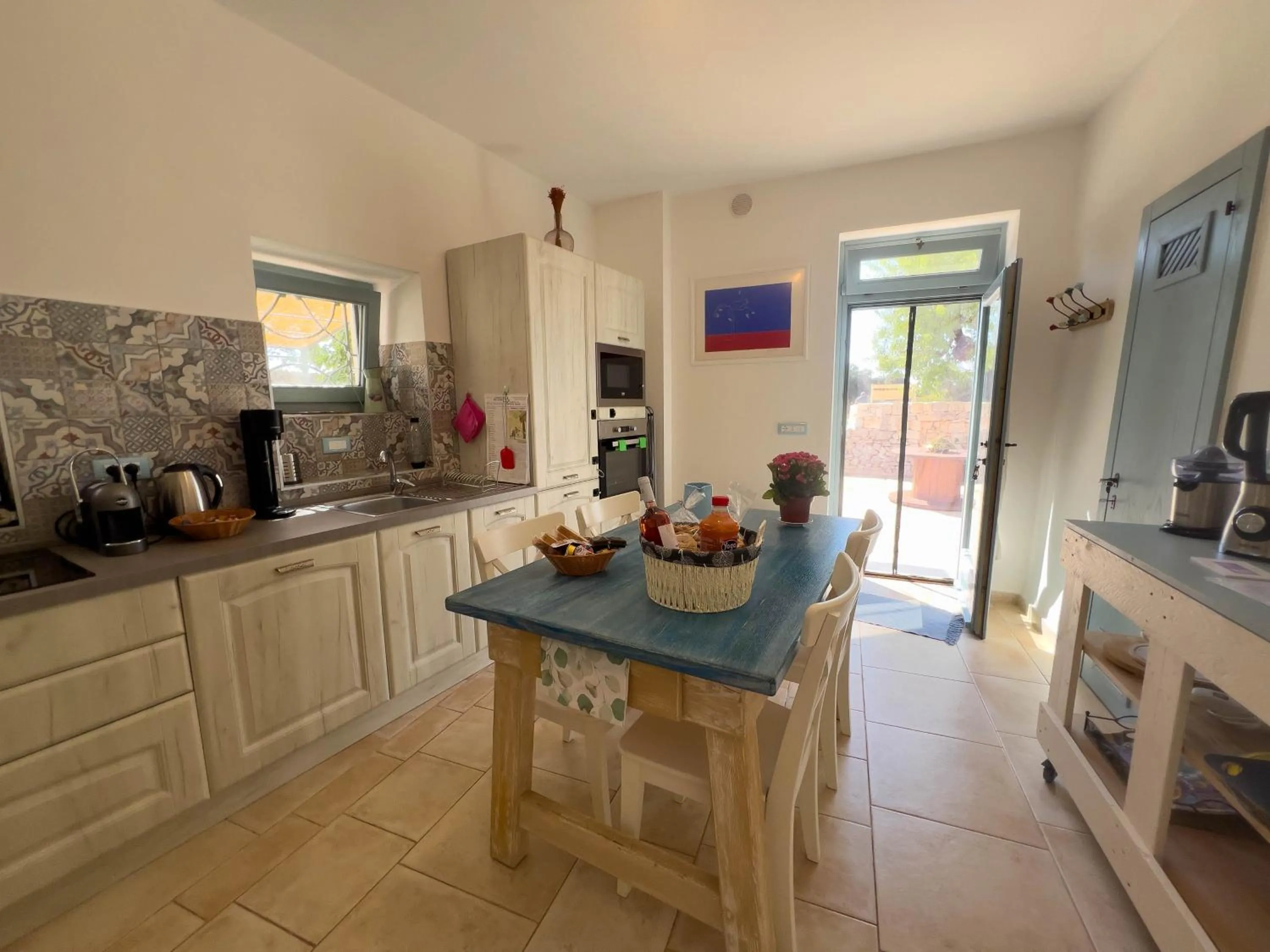 Kitchen or kitchenette in Trullo Dimora Podere Papilio