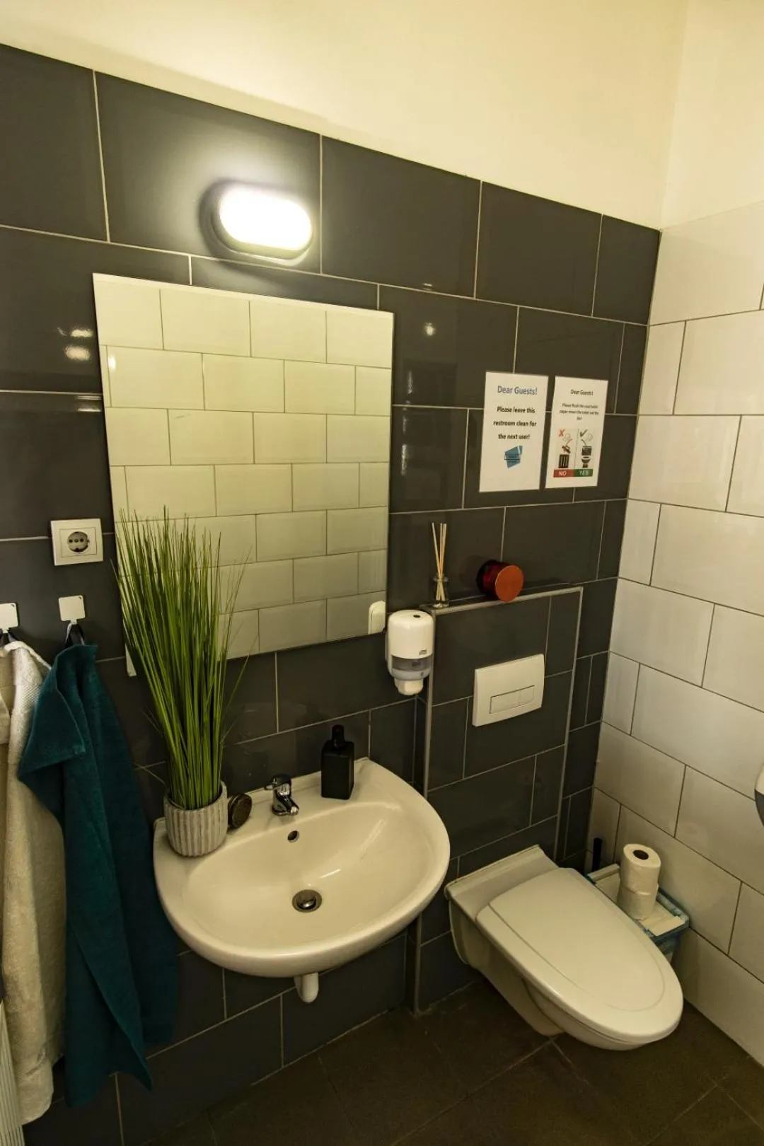 Bathroom in Absolut City Hostel Budapest