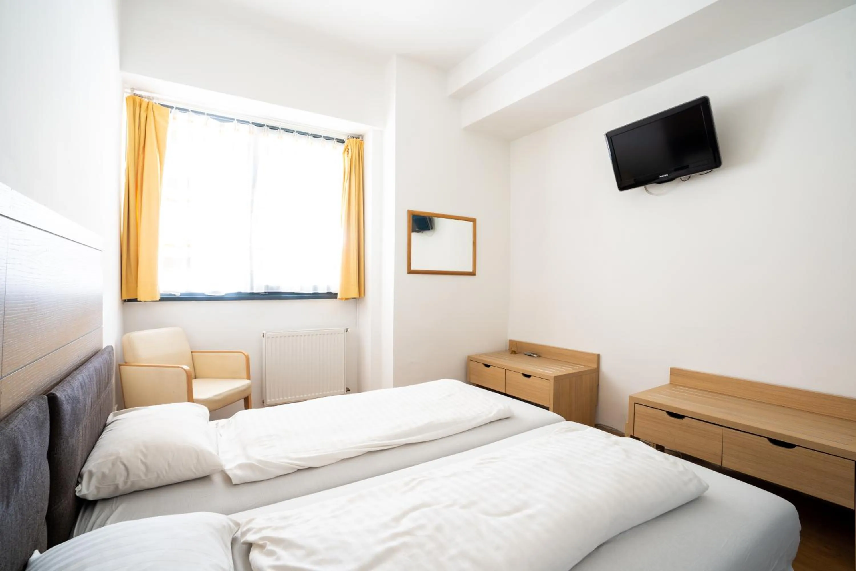 Bed in WOW City Hostel