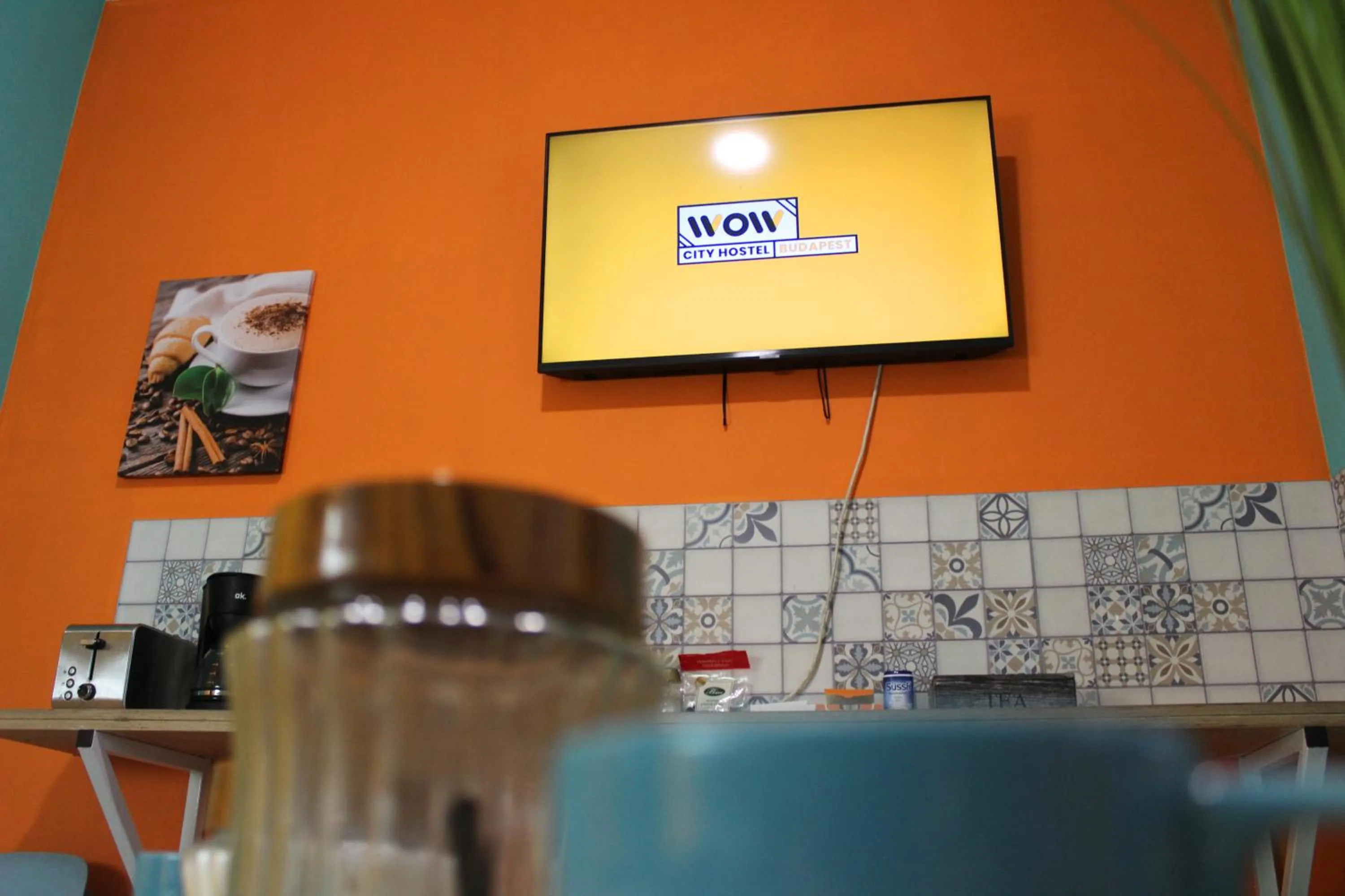 Communal kitchen in Absolut City Hostel Budapest