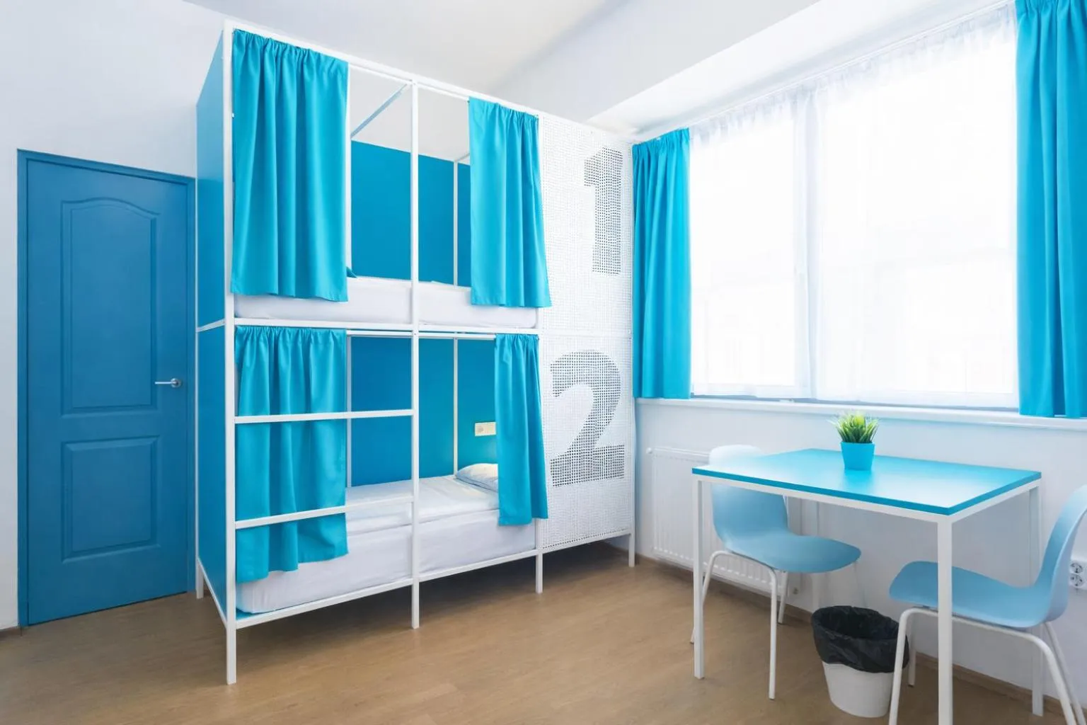 Photo of the whole room, Bed in WOW City Hostel