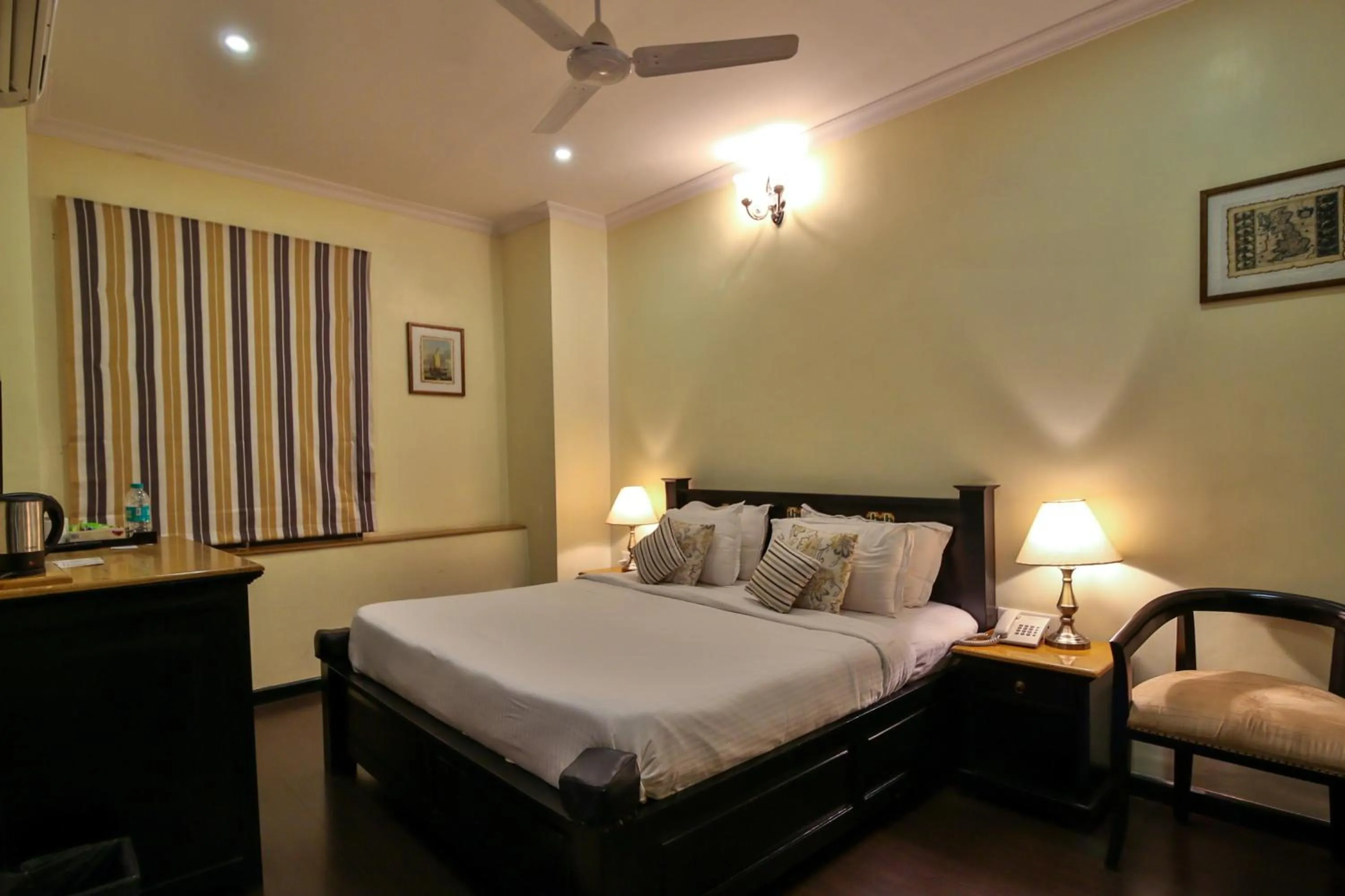 Photo of the whole room, Bed in La Maison by Dia Hotels and Homes