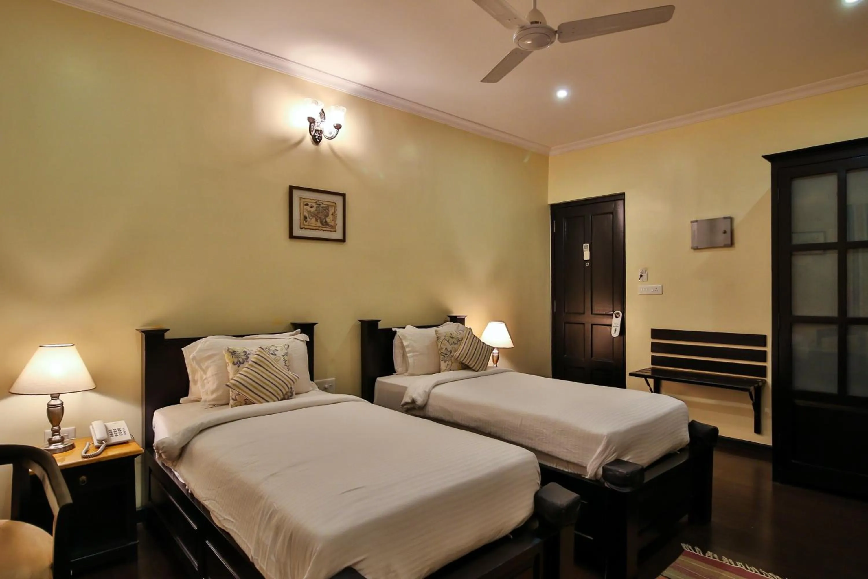 Photo of the whole room, Bed in La Maison by Dia Hotels and Homes